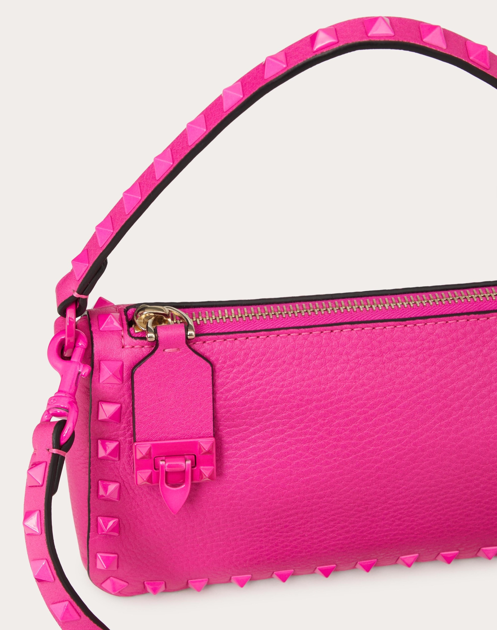 SMALL ROCKSTUD GRAINY CALFSKIN CROSSBODY BAG - 5