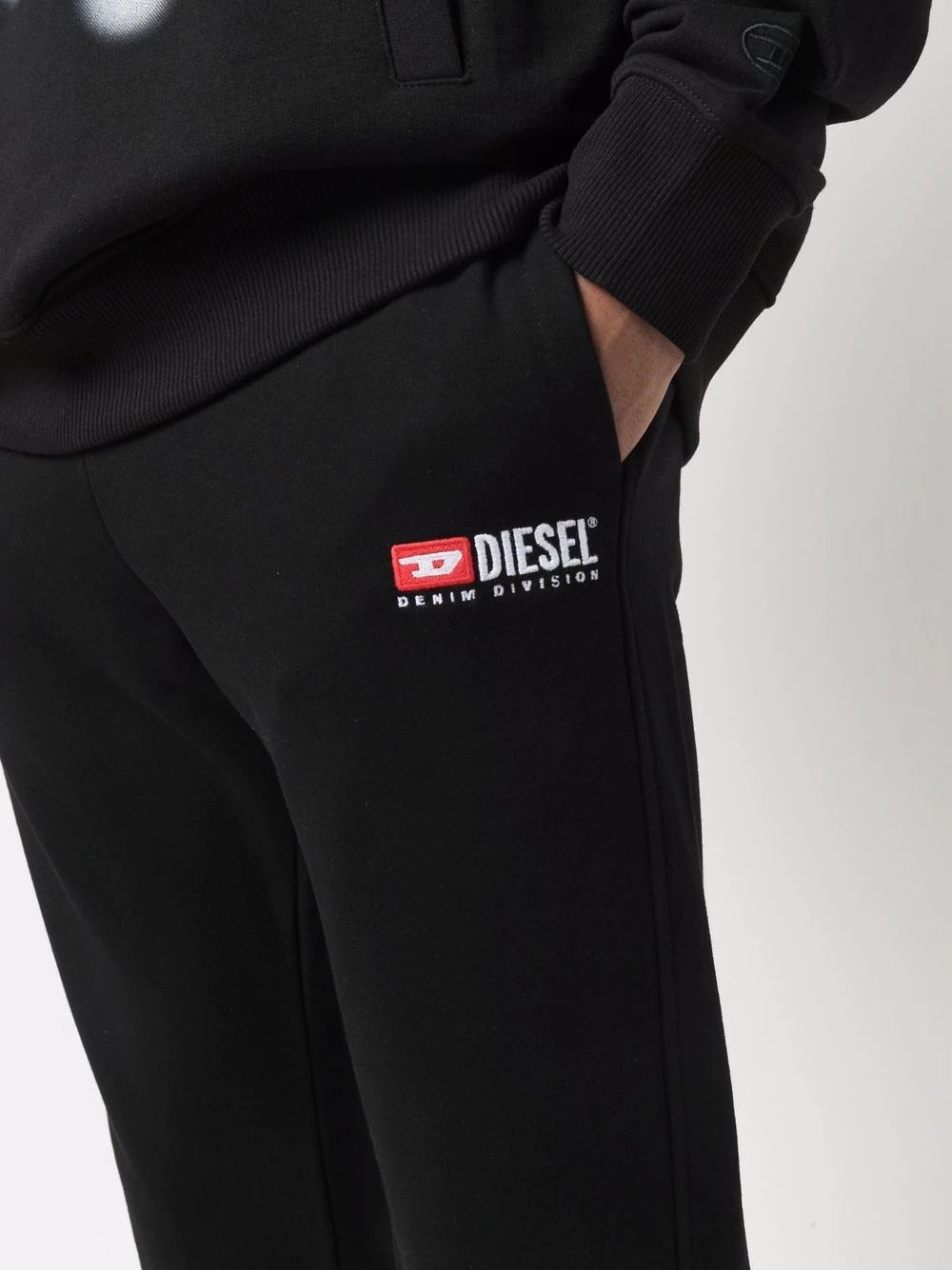 embroidered-logo joggers - 5