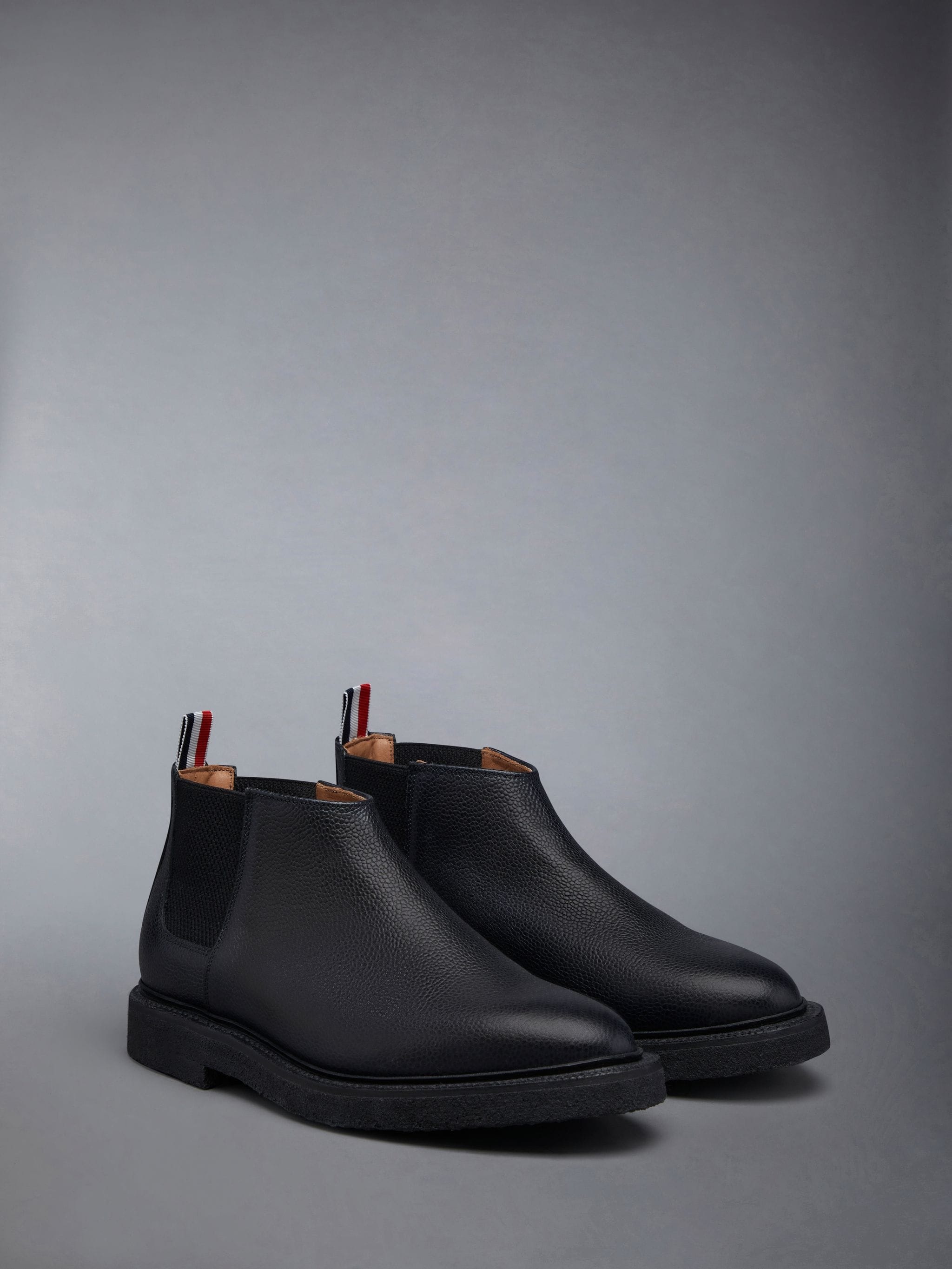 Pebble Grain Leather Crepe Sole Mid Top Chelsea Boot - 2