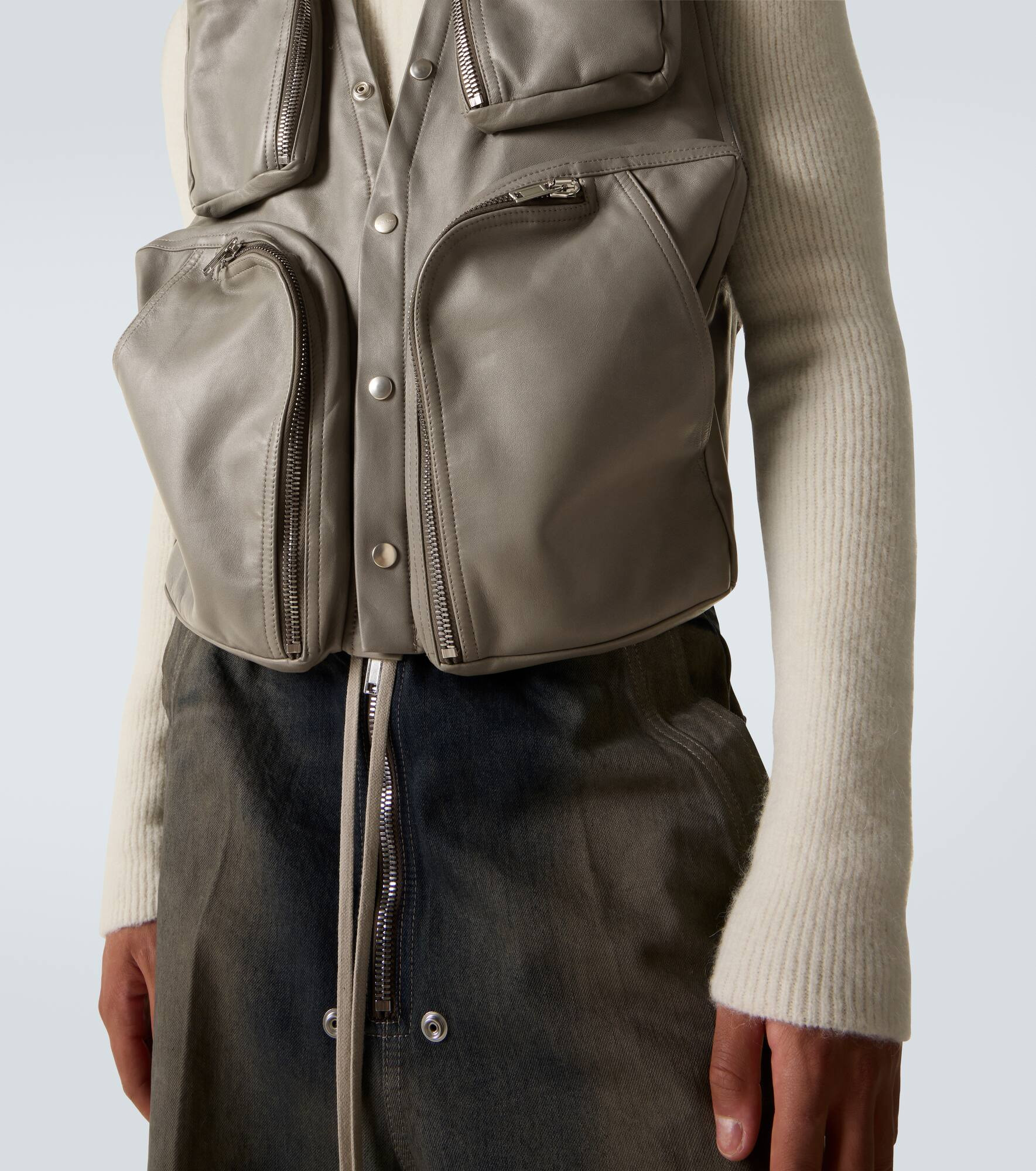 Leather vest - 6