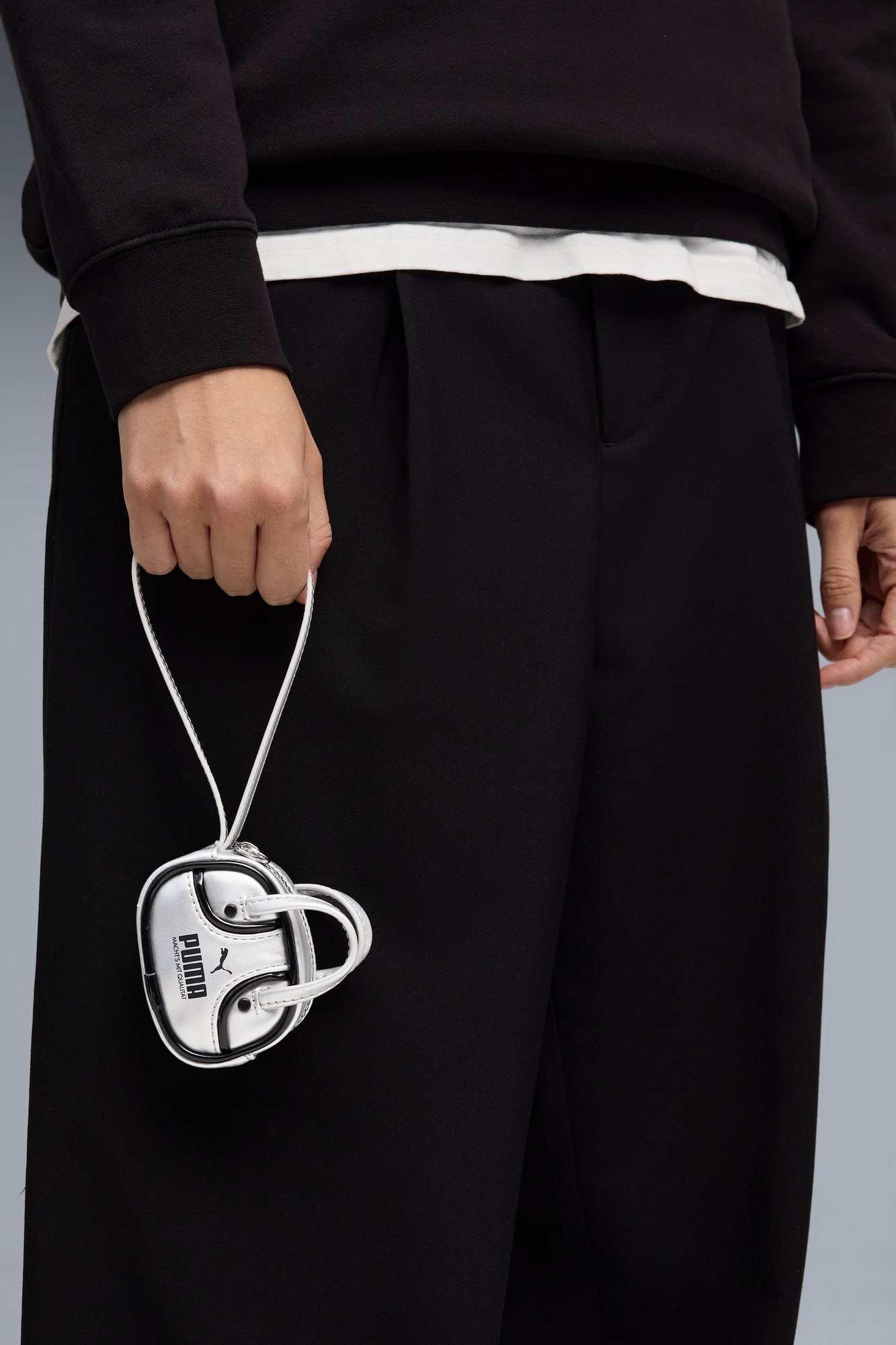 PUMA 1976 Grip Bag Keychain - 2
