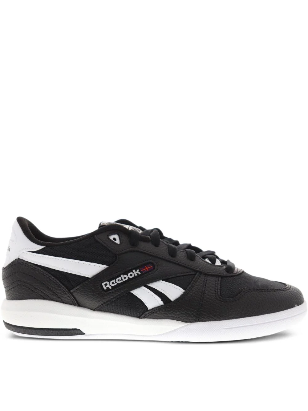 Unphased trainers - 1