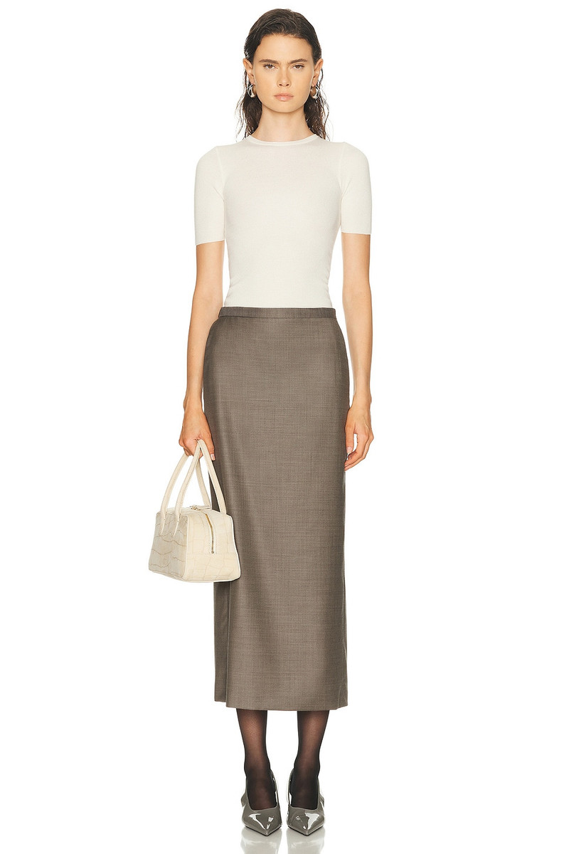 AMIYA Cara Short Sleeve Shirt outlook