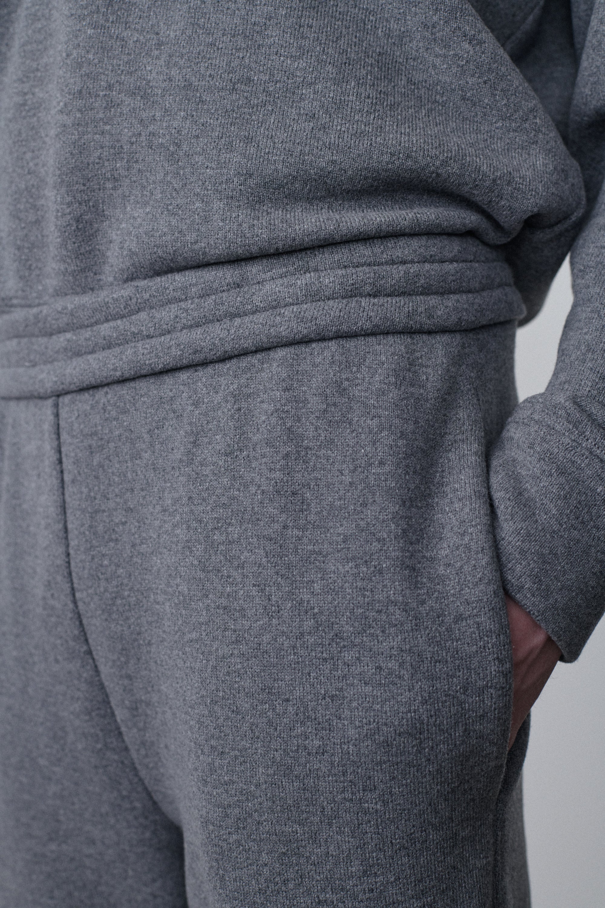 Lusaka Jogger Pant in Virgin Wool - 4