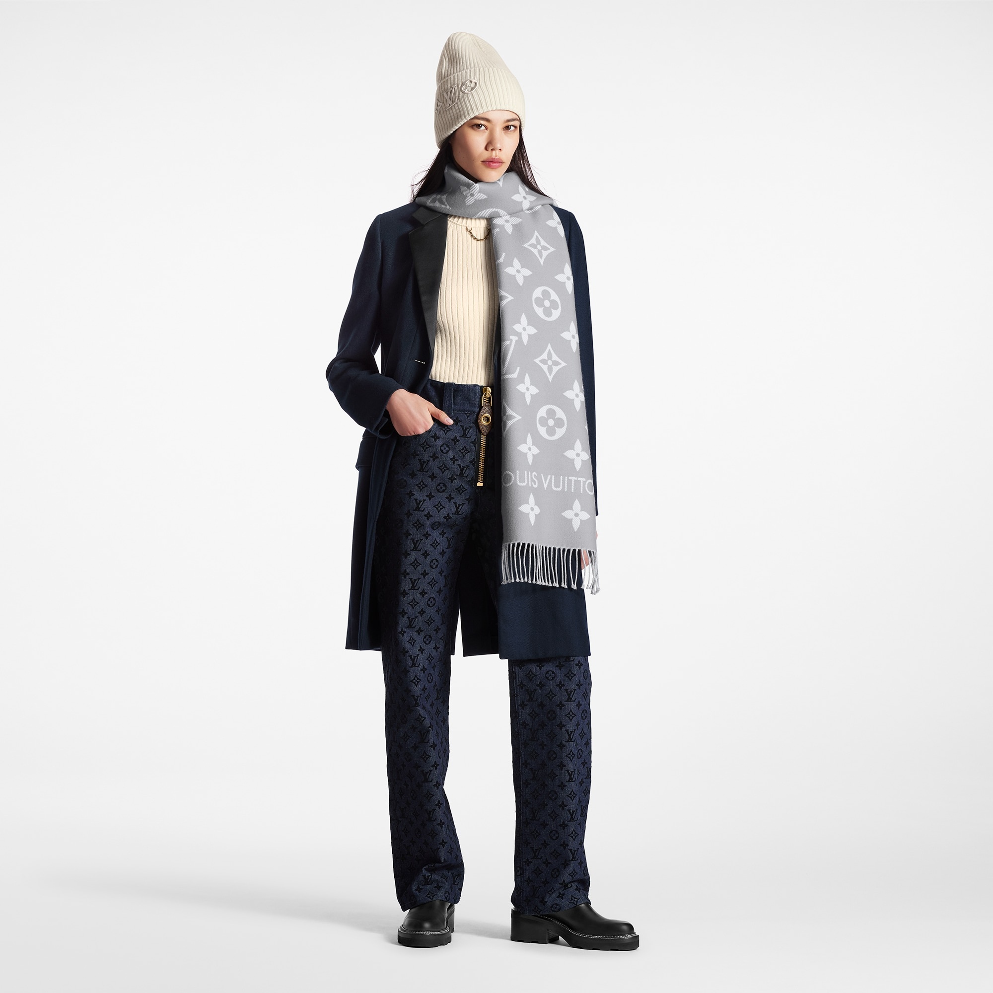 LV Essential Scarf - 6