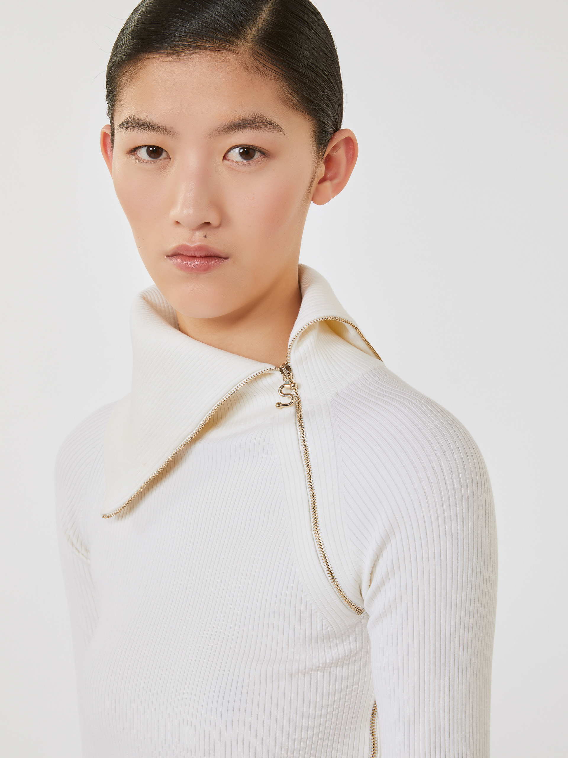 PINNA Wool sweater with high neck detail - 5