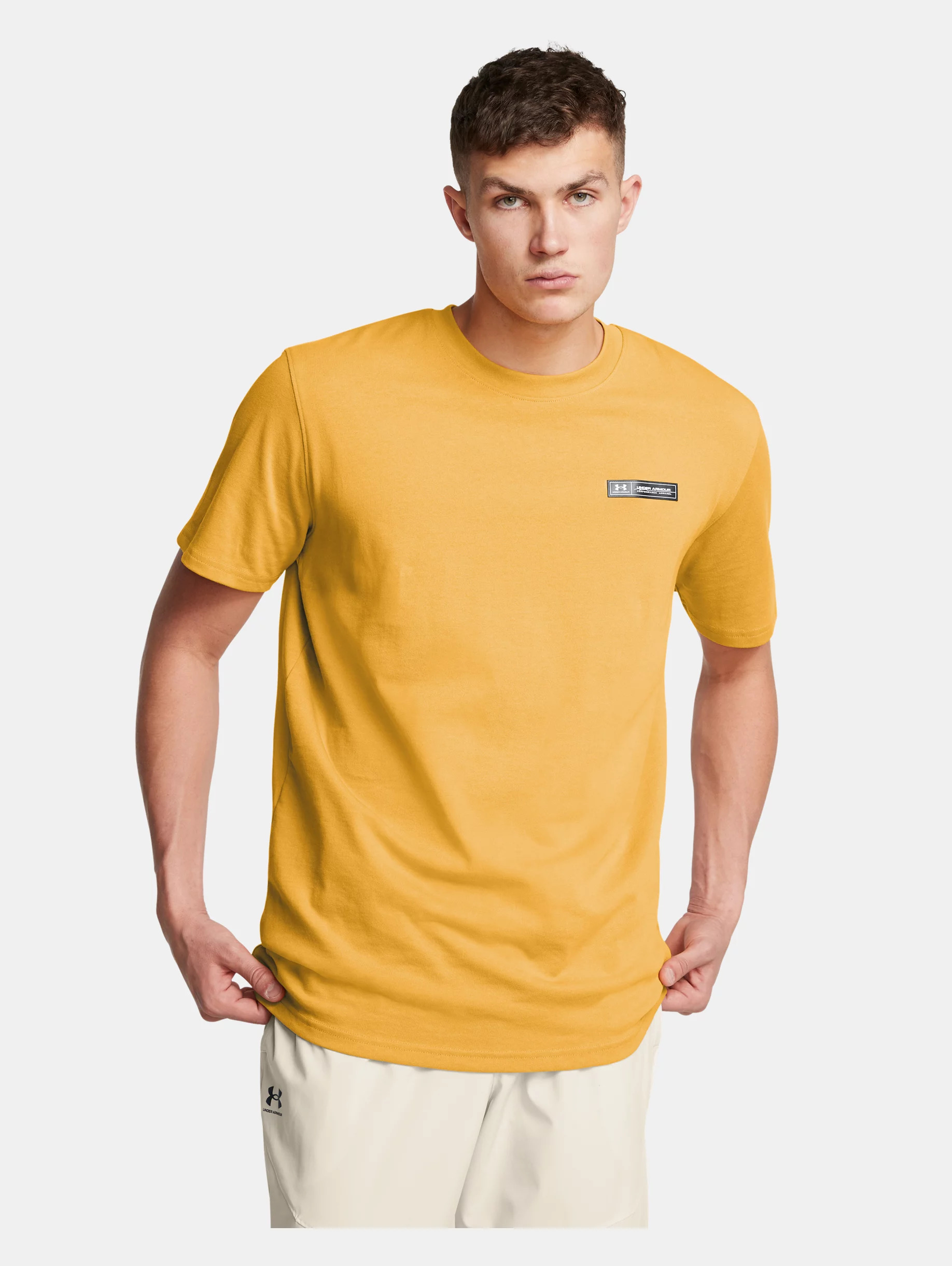 Men's UA Heavyweight Armour Label Short Sleeve - 2