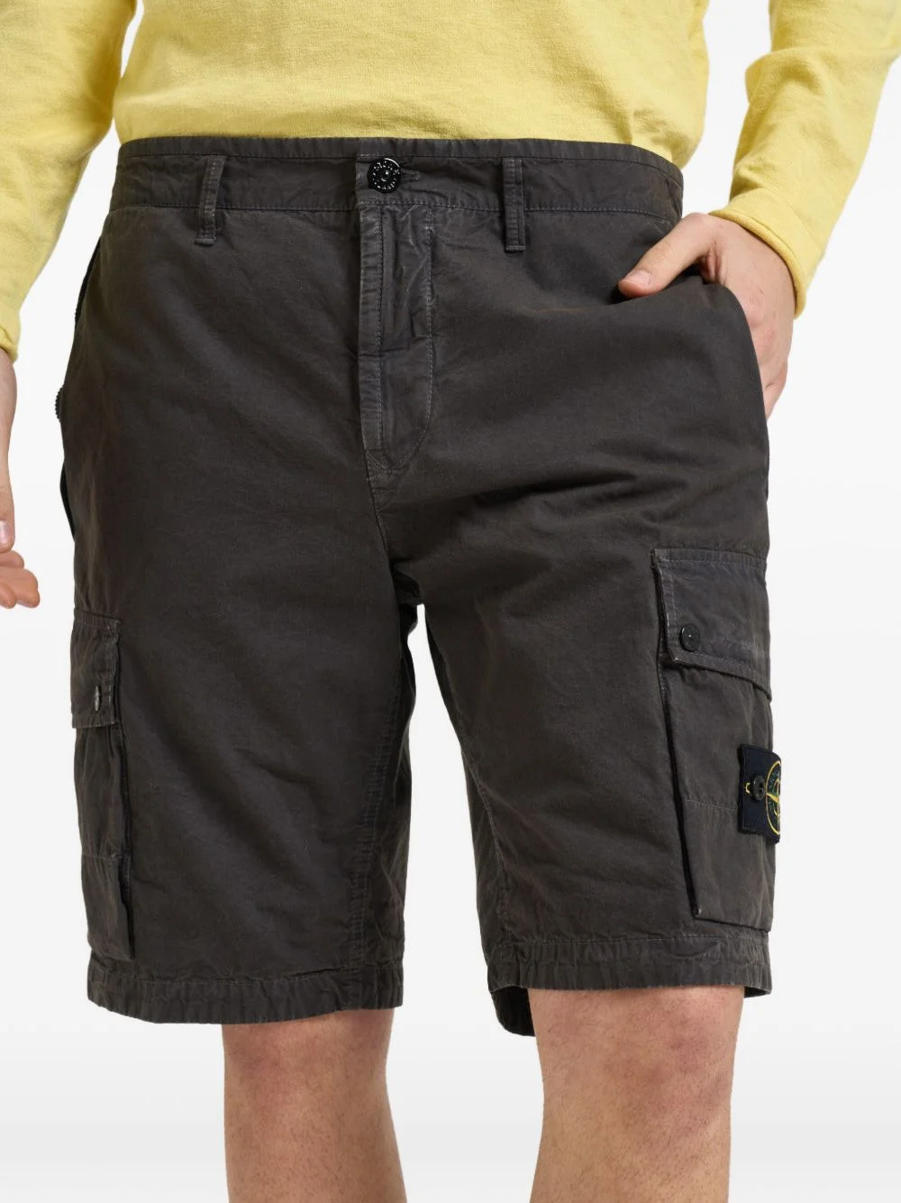 logo-patch cargo shorts - 1