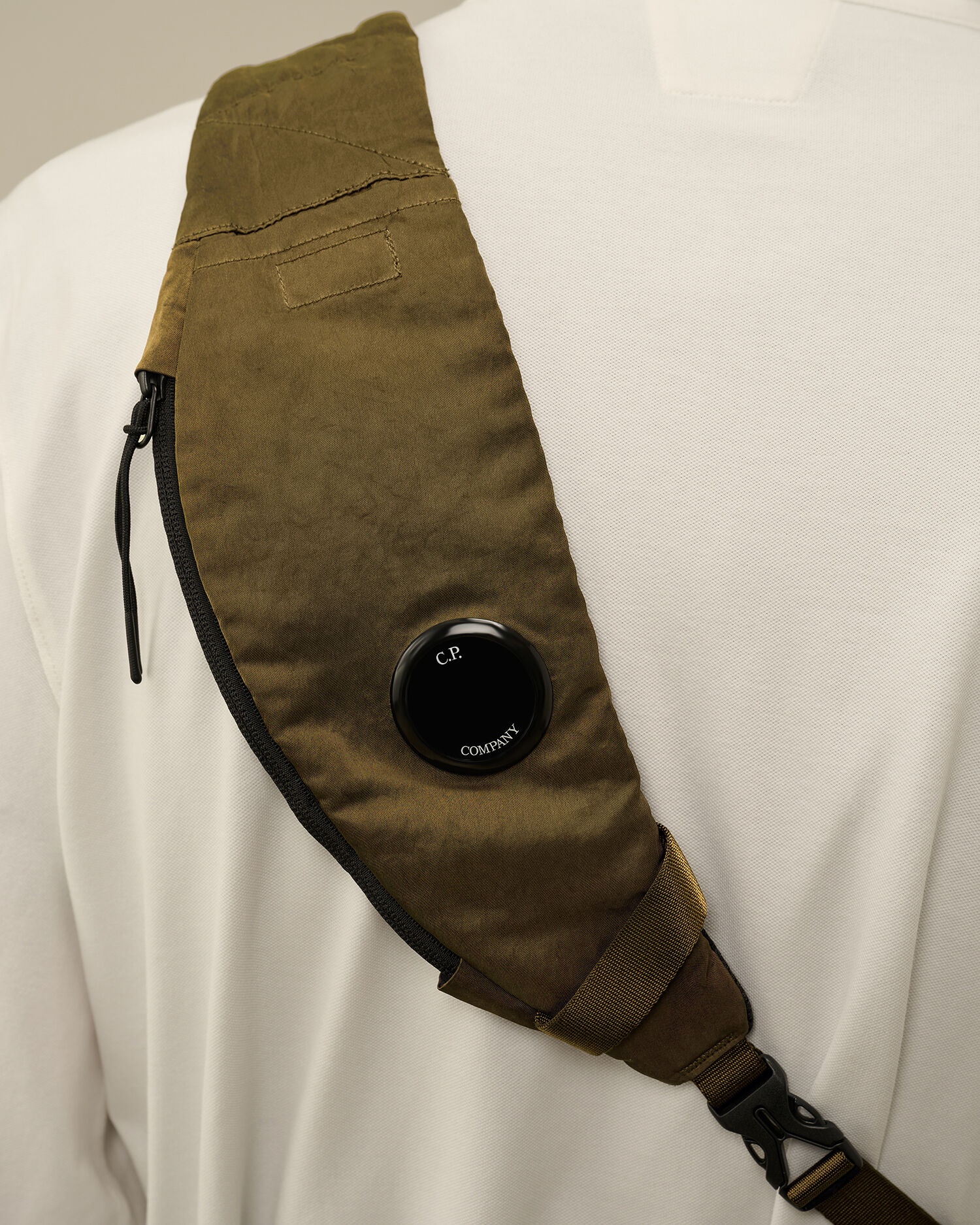 Nylon B Crossbody Rucksack - 4
