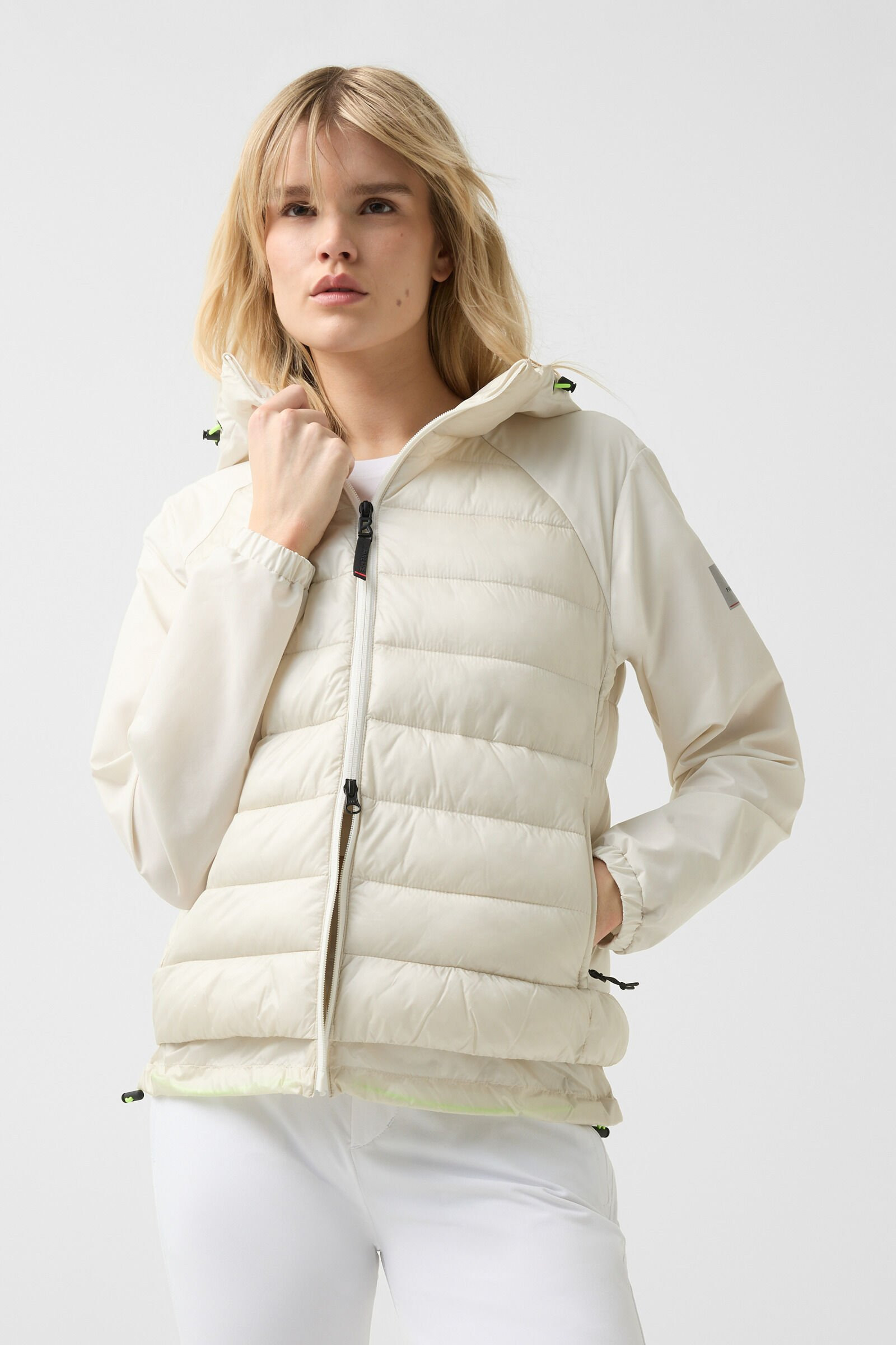 Magan hybrid quilted jacket in Sand - 2