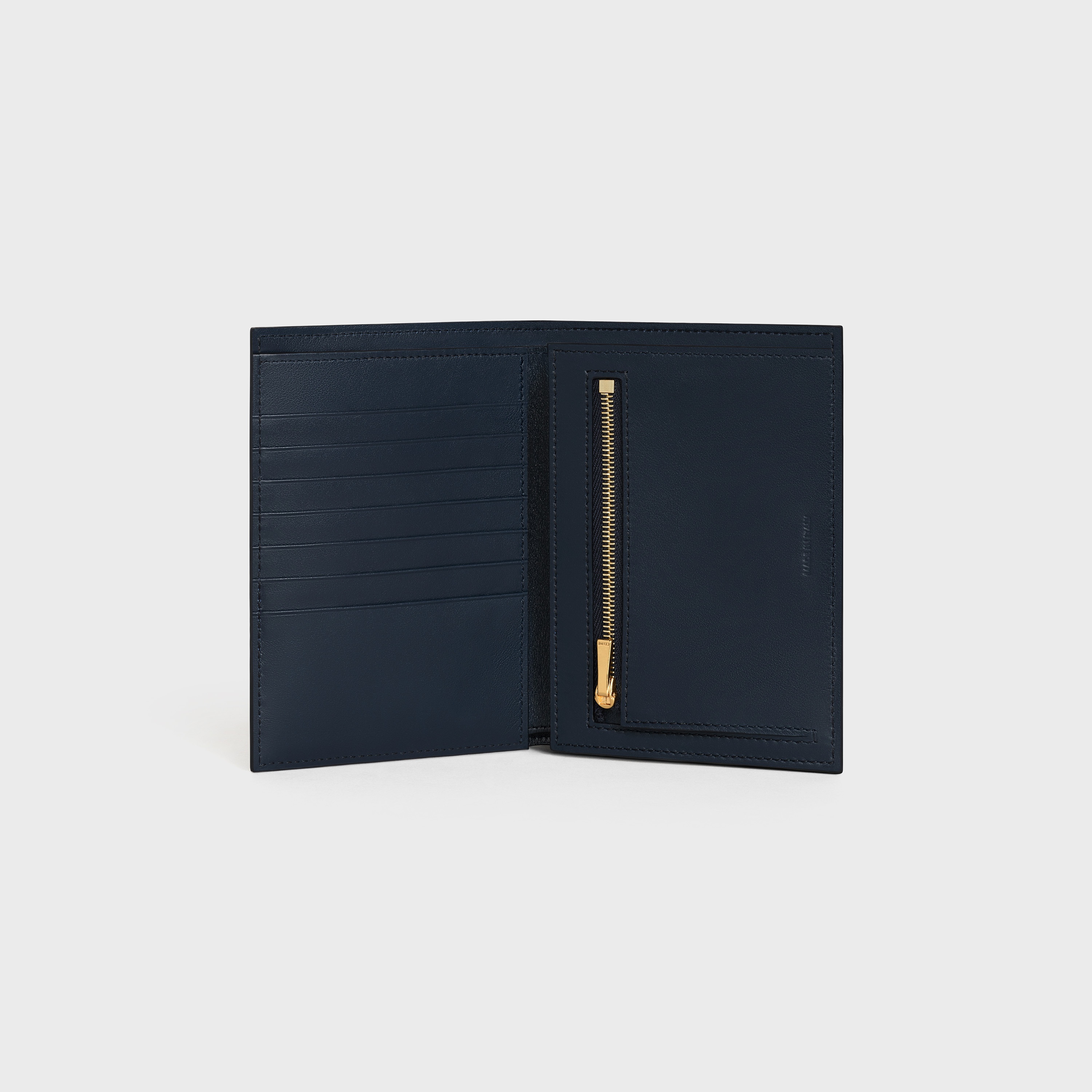 Medium strap wallet in Bicolour Grained Calfskin 4