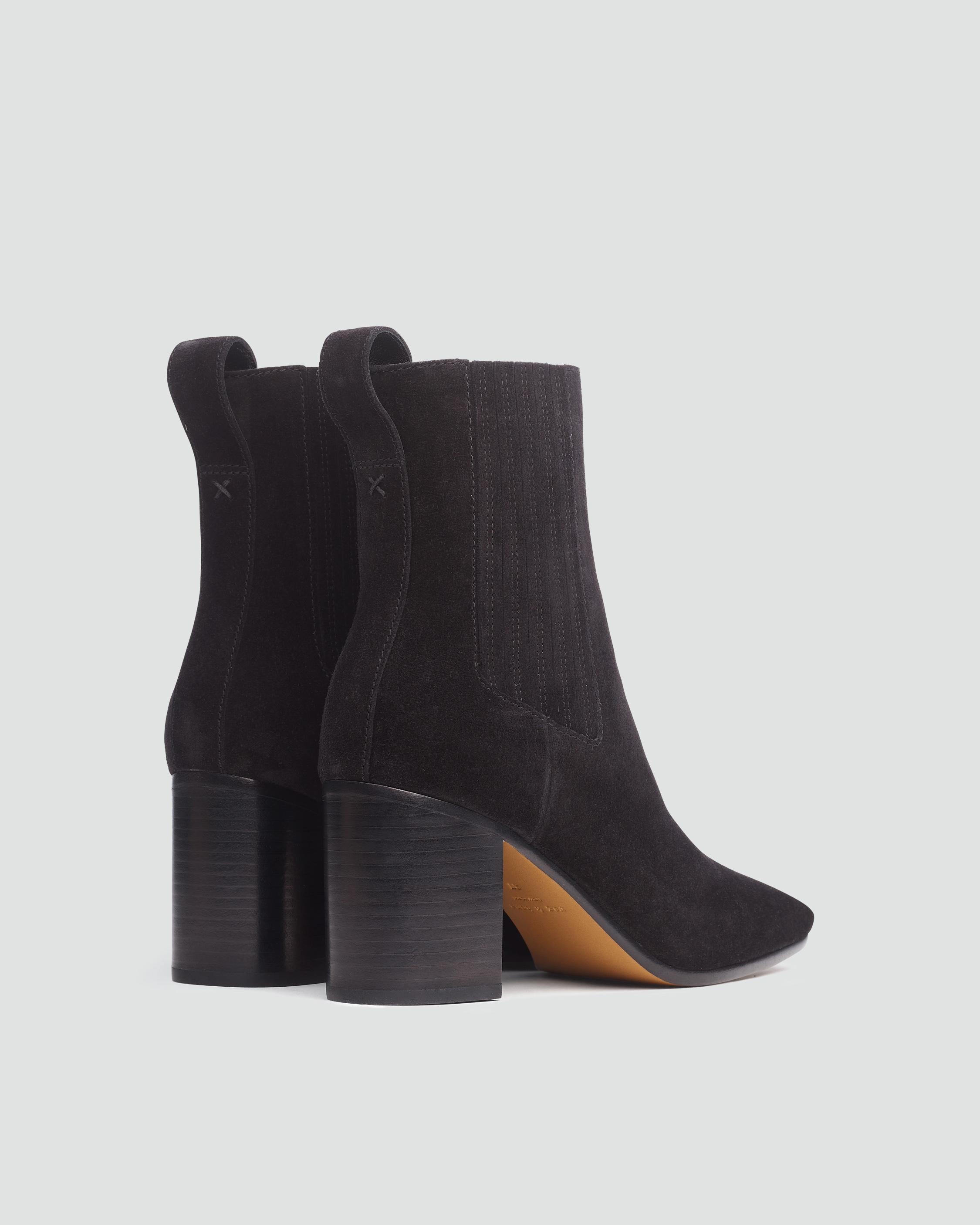 Astra Chelsea Boot - Suede
Chelsea Ankle Boot - 2