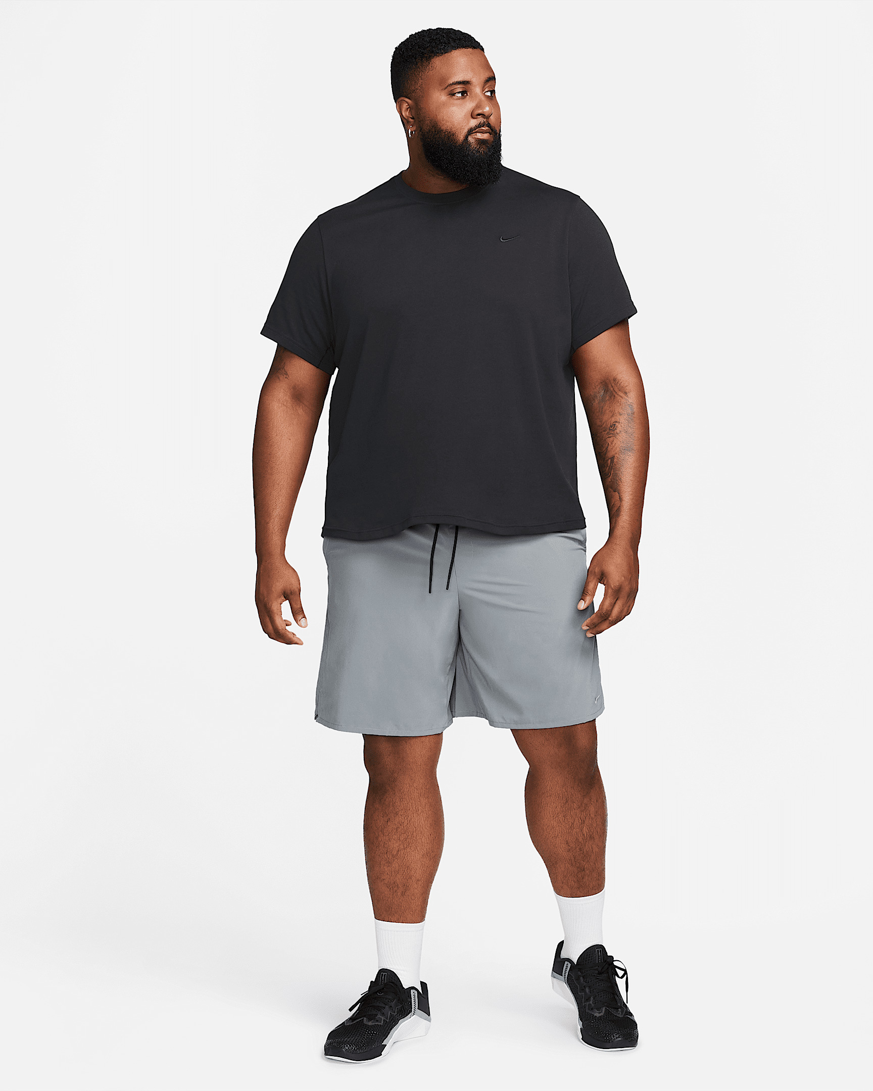Nike Primary Men's Dri-FIT Short-Sleeve Versatile Top - 12
