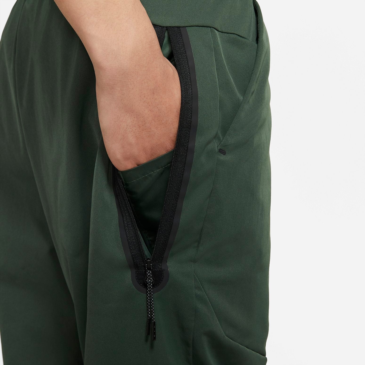 Nike Sportswear Tech Sweatpants 'Green' CU4484-337 - 5