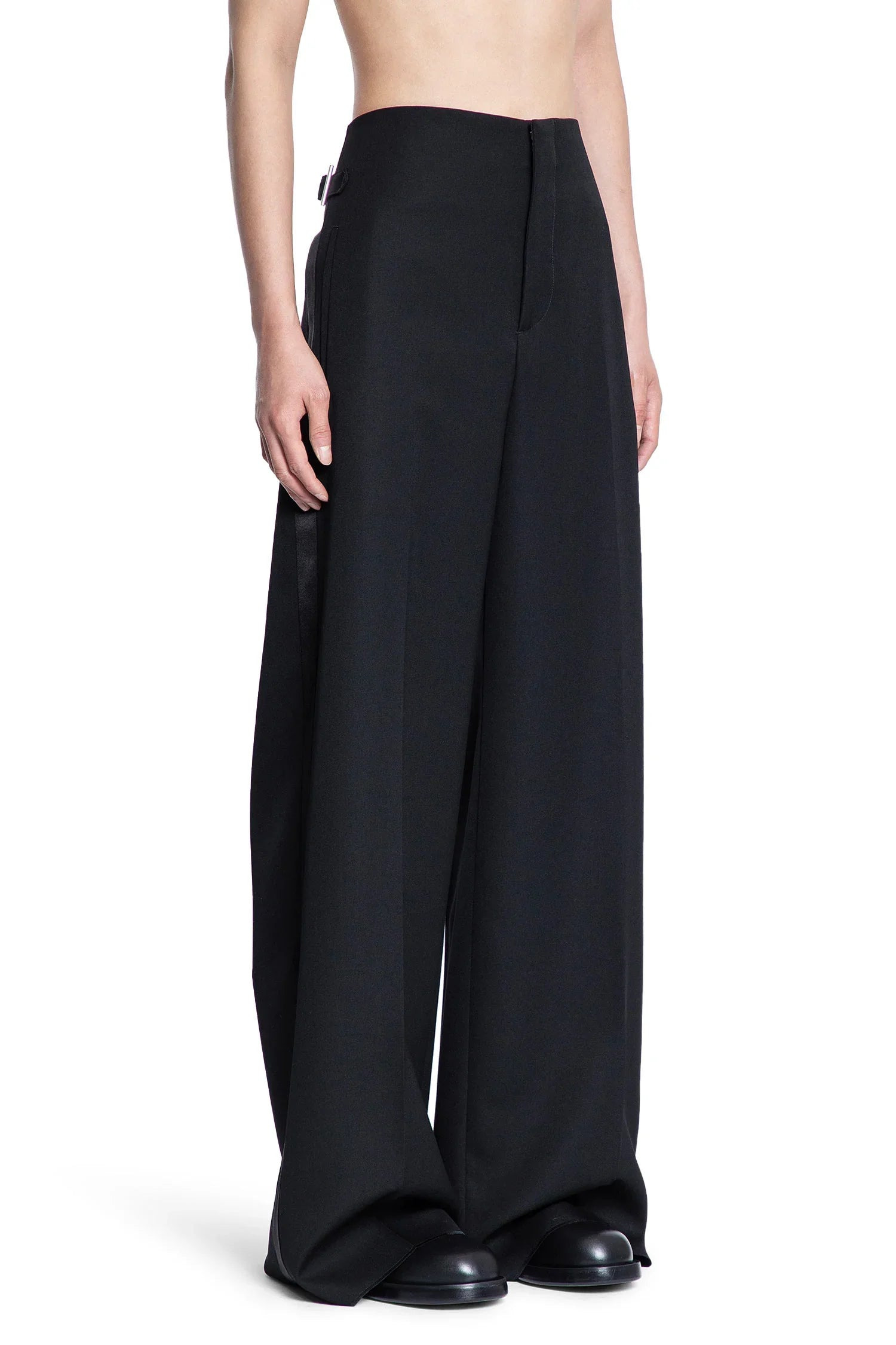 Wide-Leg-Tuxedo-Trousers - 2