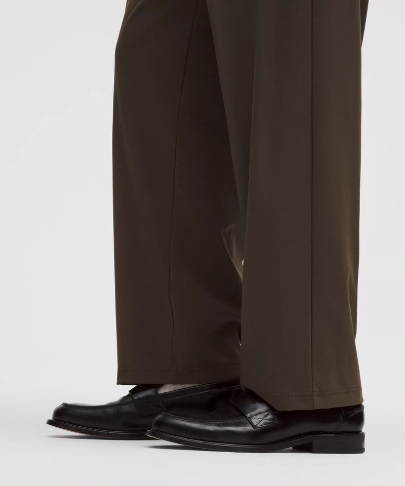 Men's Daydrift Relaxed-Fit Pleated Trouser *Regular 8
