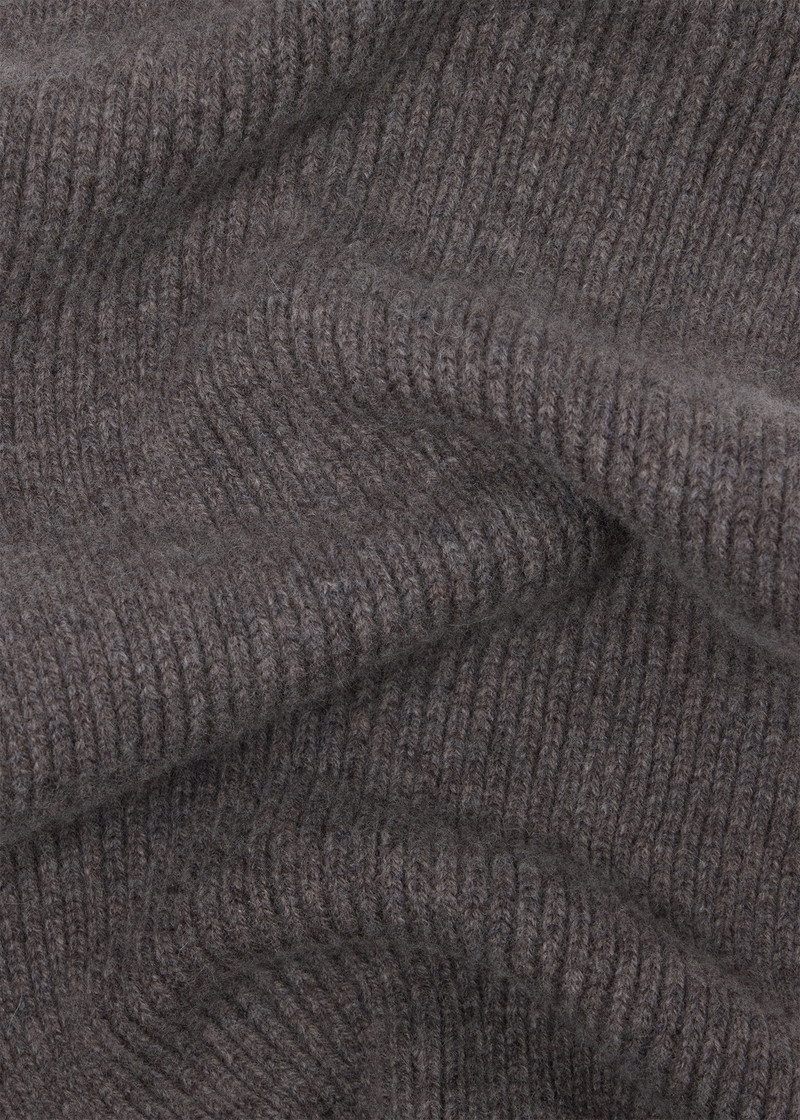 Grey 'Zebra' Lambswool Ribbed Knit Scarf 4