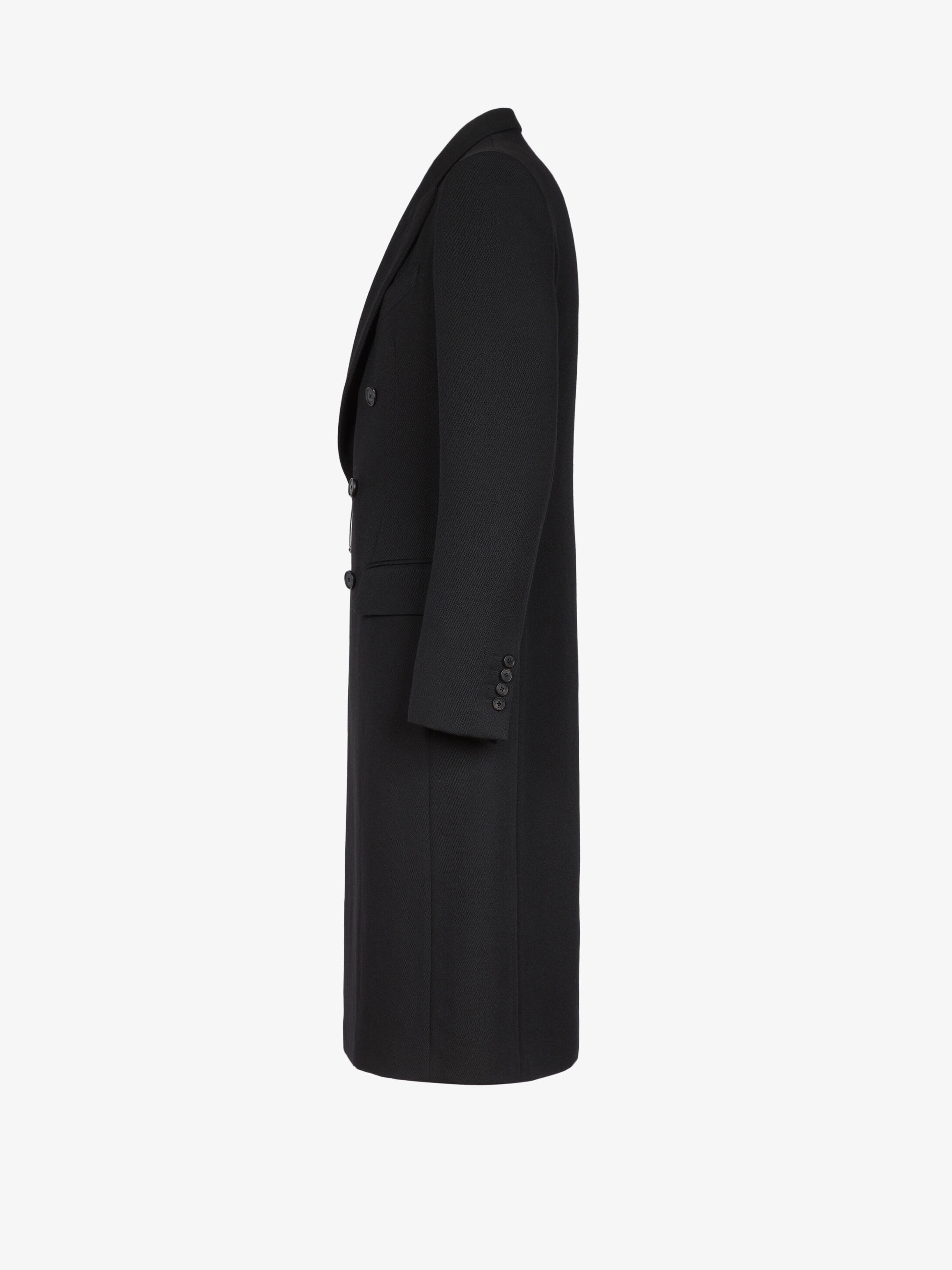 Double braisted coat in wool with G pin - 3