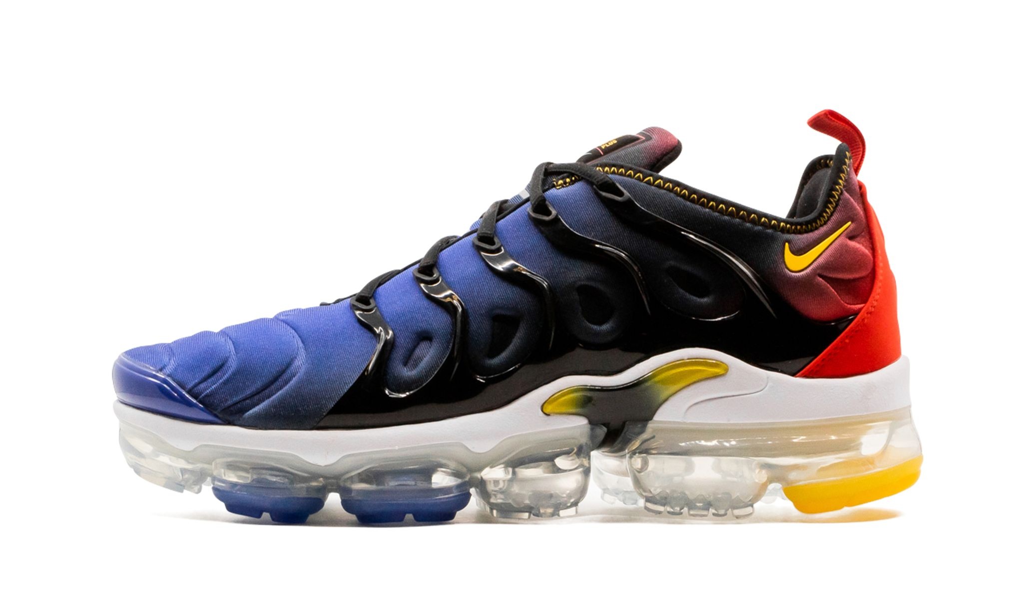 Air VaporMax Plus "Captain Marvel" - 1