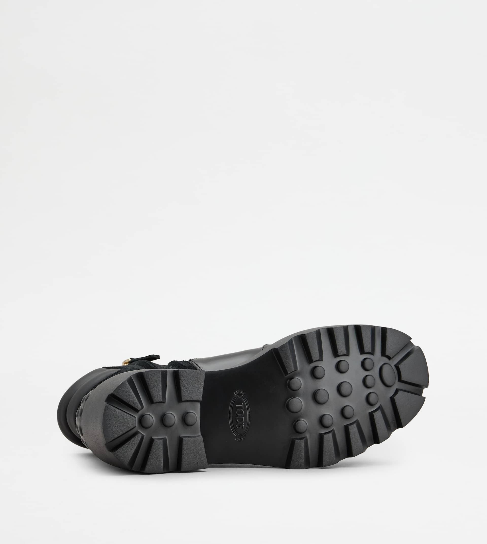 LACE-UP ANKLE BOOTS IN SMOOTH LEATHER AND SUEDE - BLACK - 4