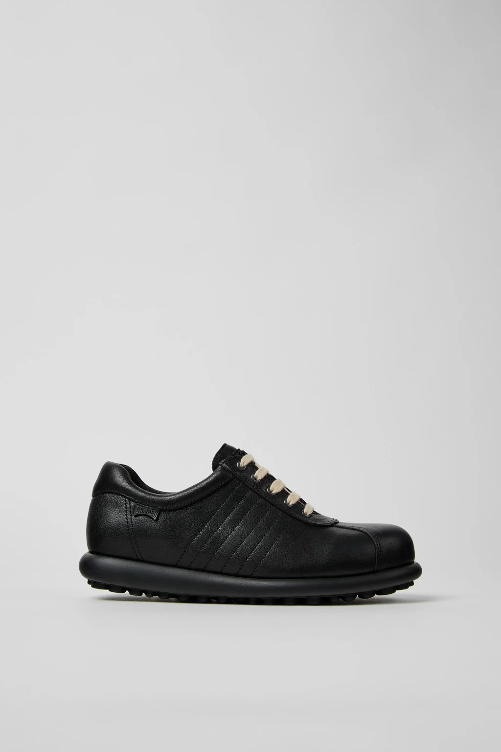 Pelotas Black Leather Shoes for Women. - 1