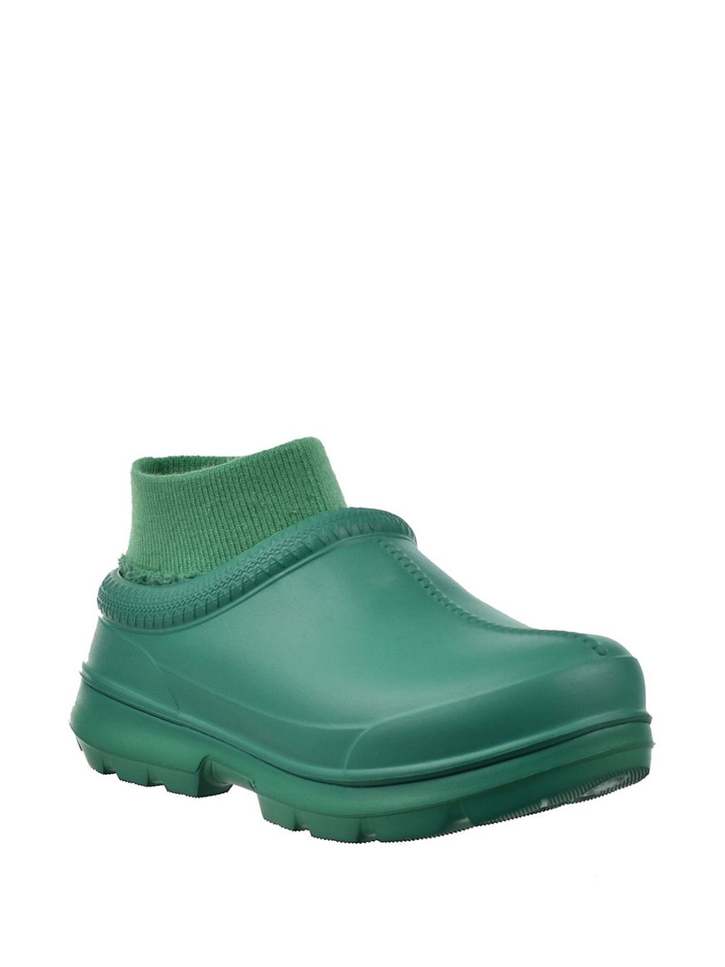 UGG Tasman X boots outlook