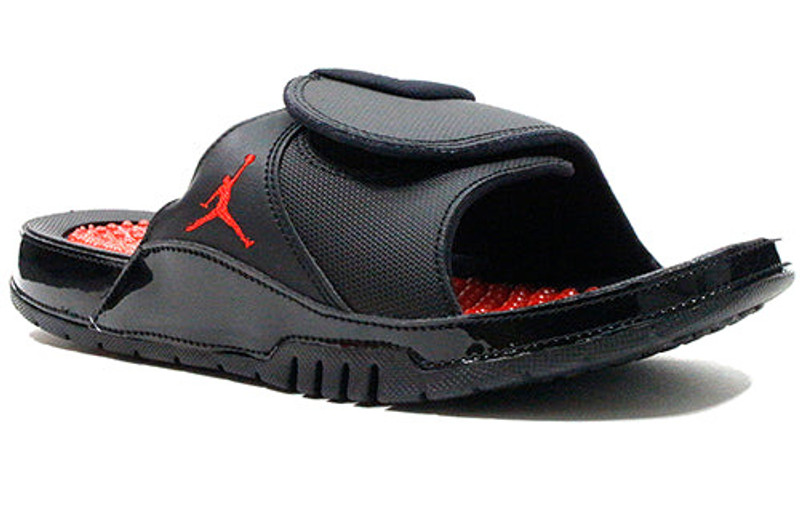 Jordan Air Jordan Hydro 11 'Bred' AA1336-001 outlook