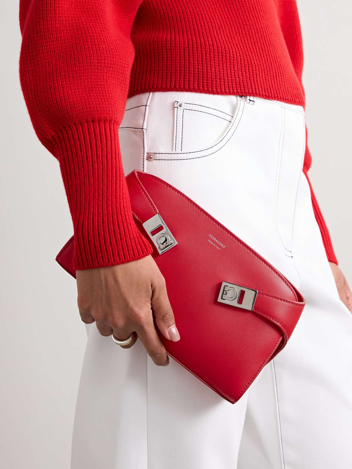 Hug embellished leather shoulder bag - 2