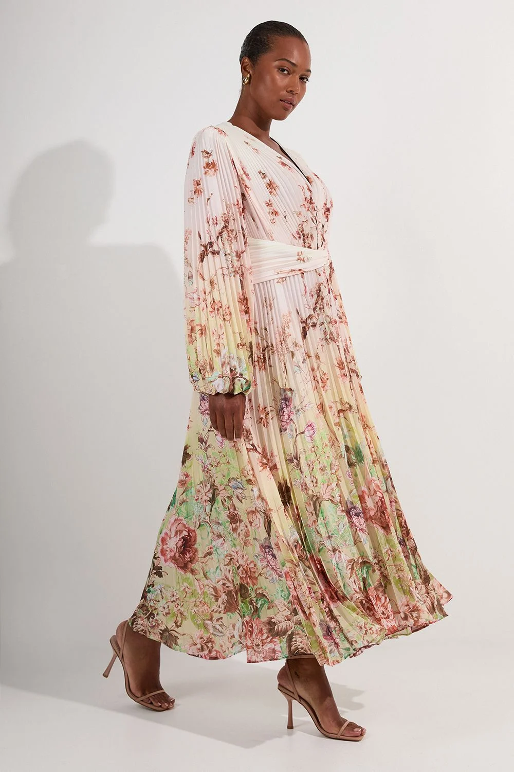 Plus Size Scattered Floral Balloon Sleeve Pleated Crinkle Cut Out Woven Maxi Dress - 1