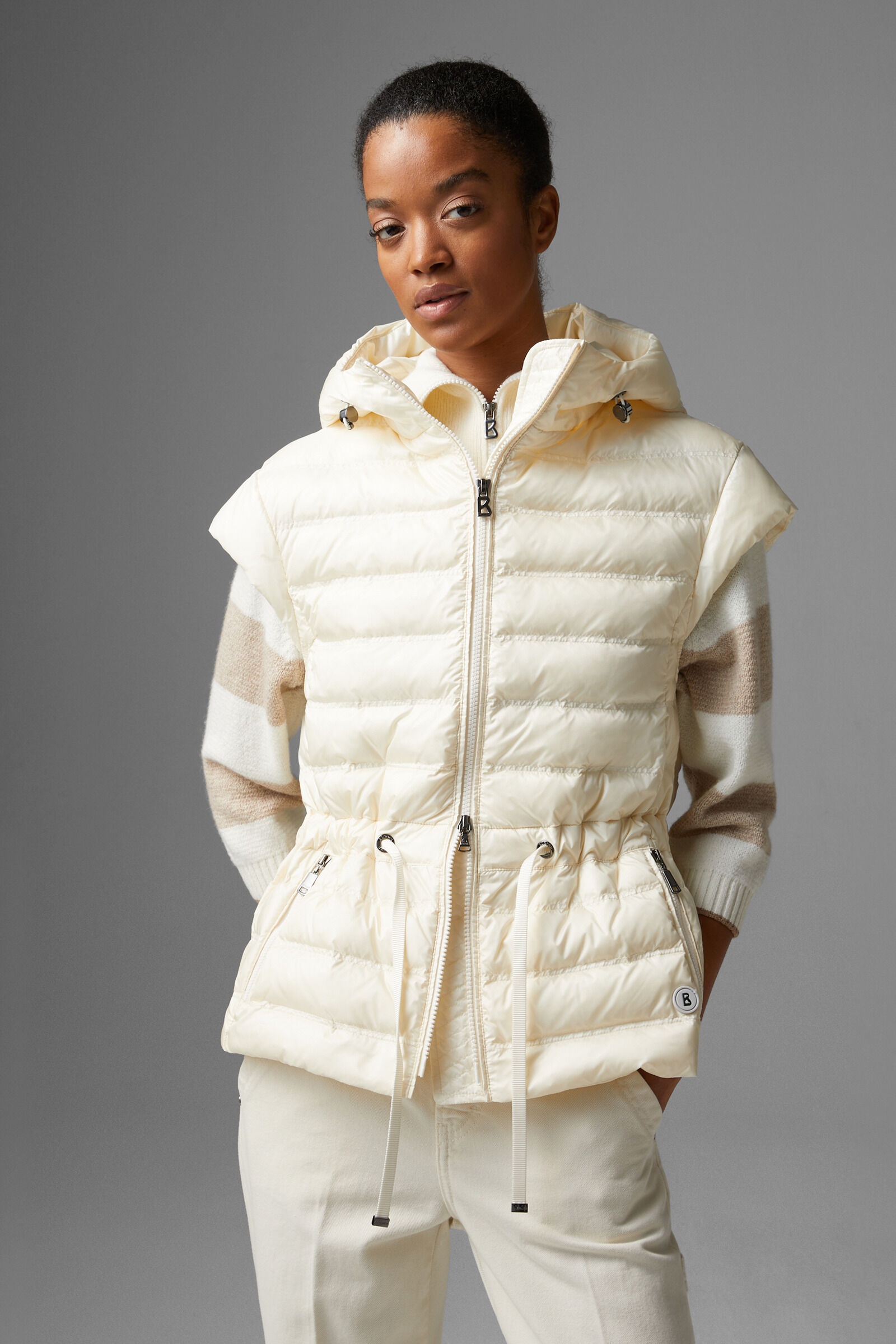 Ennie lightweight down vest in Off-white - 2