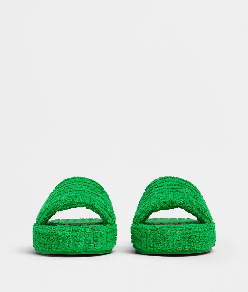 Bottega Veneta resort sponge outlook