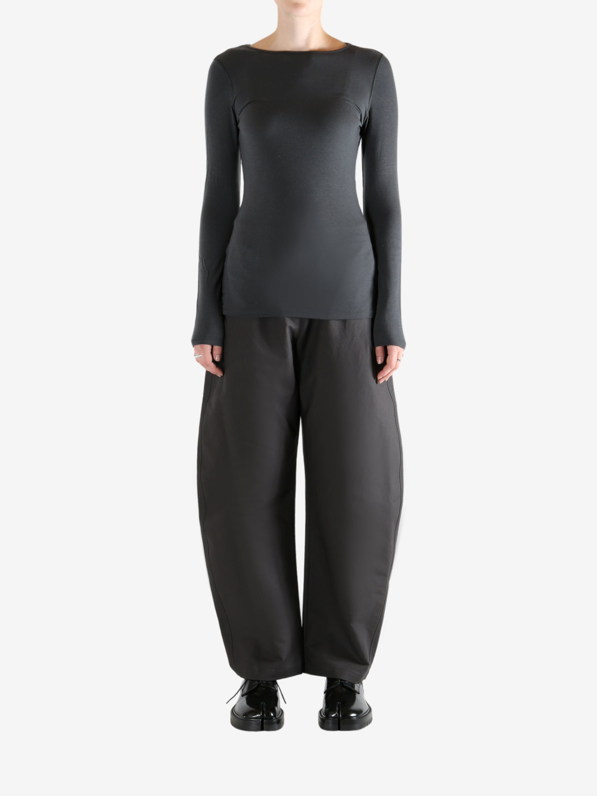 AMOMENTO - Women Round T-Shirt - 4