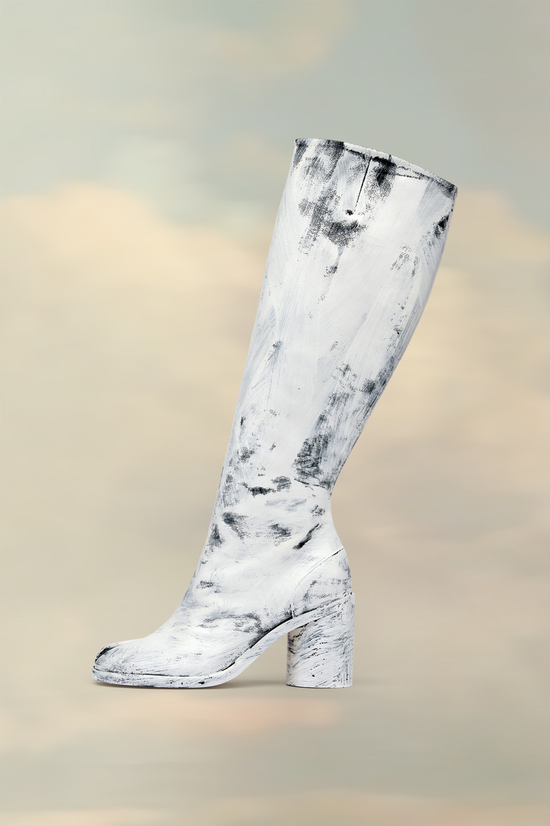 Maison Margiela Tabi Bianchetto Knee-High Boots outlook