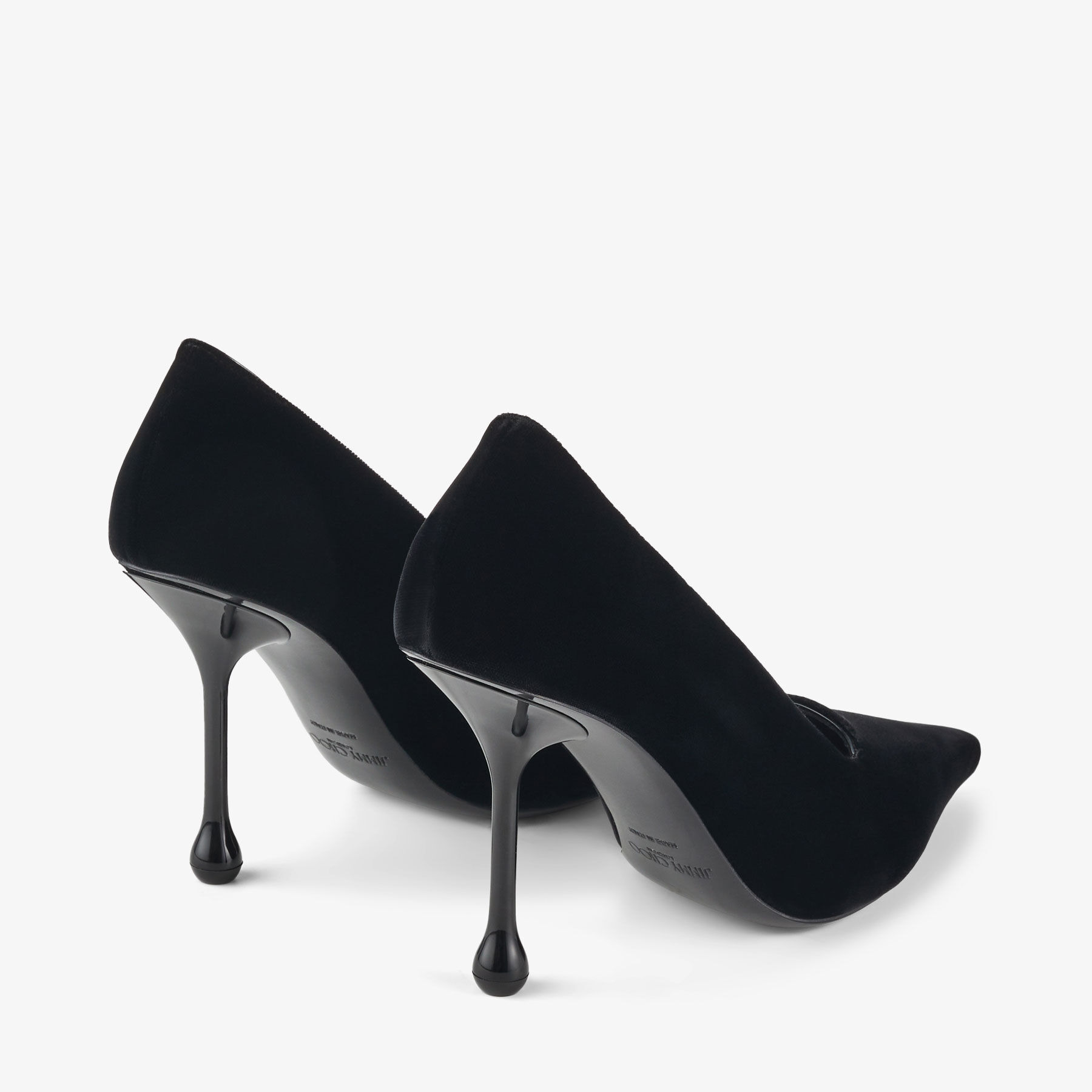 Ixia 95
Black Velvet Pumps - 6