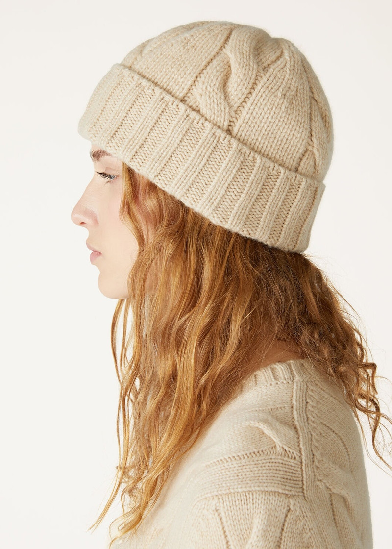 Loro Piana Napier Beanie outlook