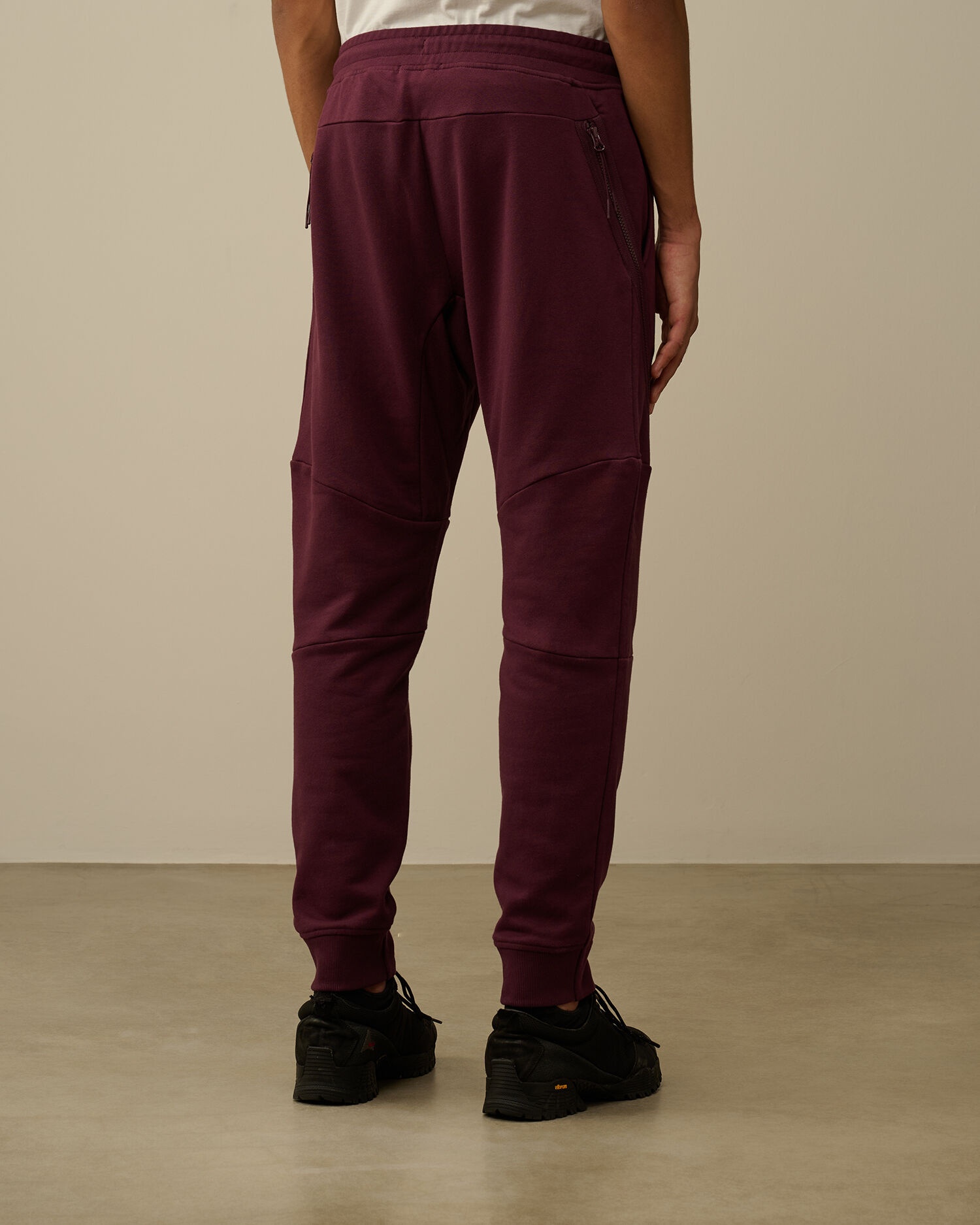 Diagonal Raised Fleece Lens Sweatpants - 3