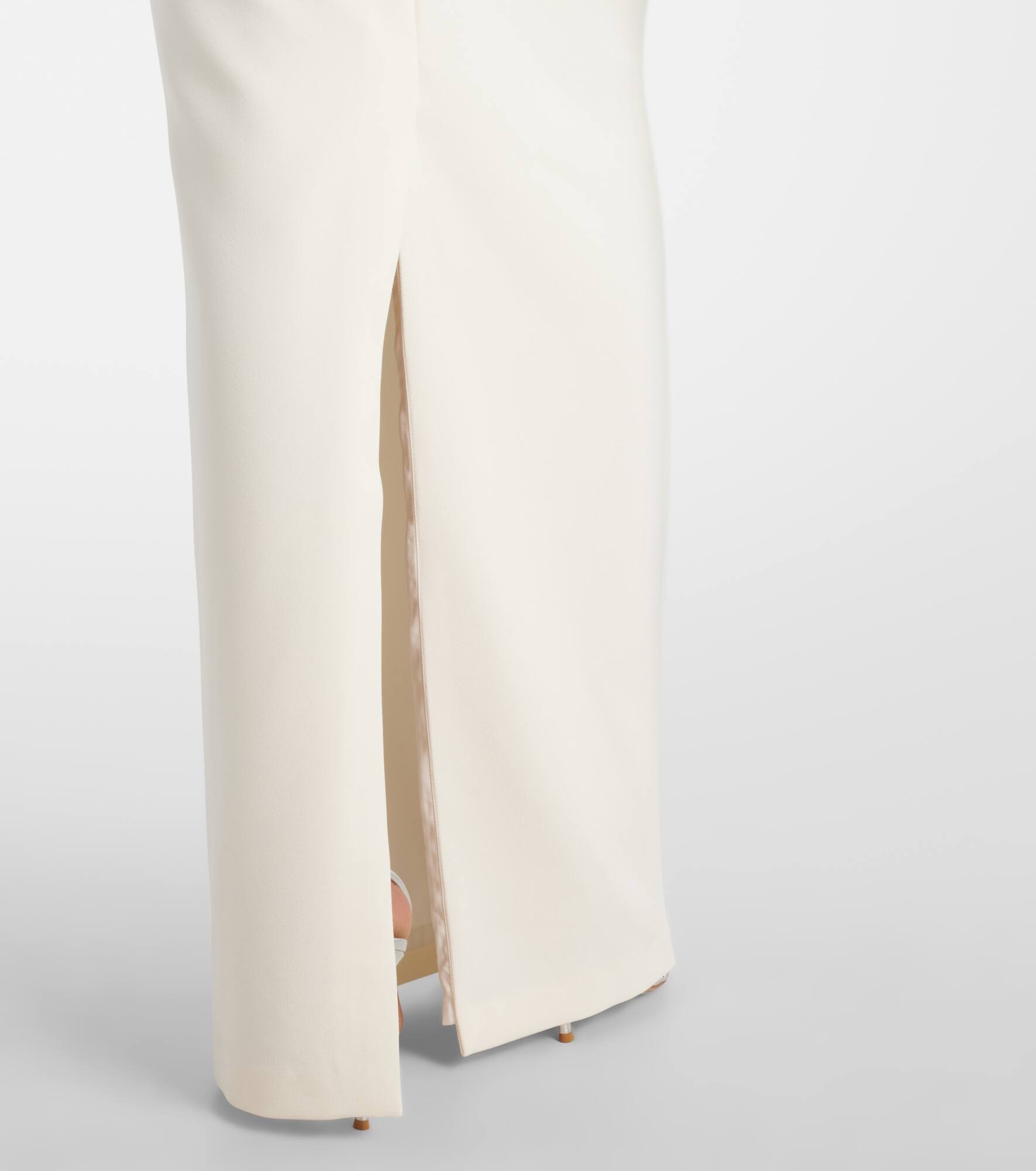 Embellished crêpe gown - 5