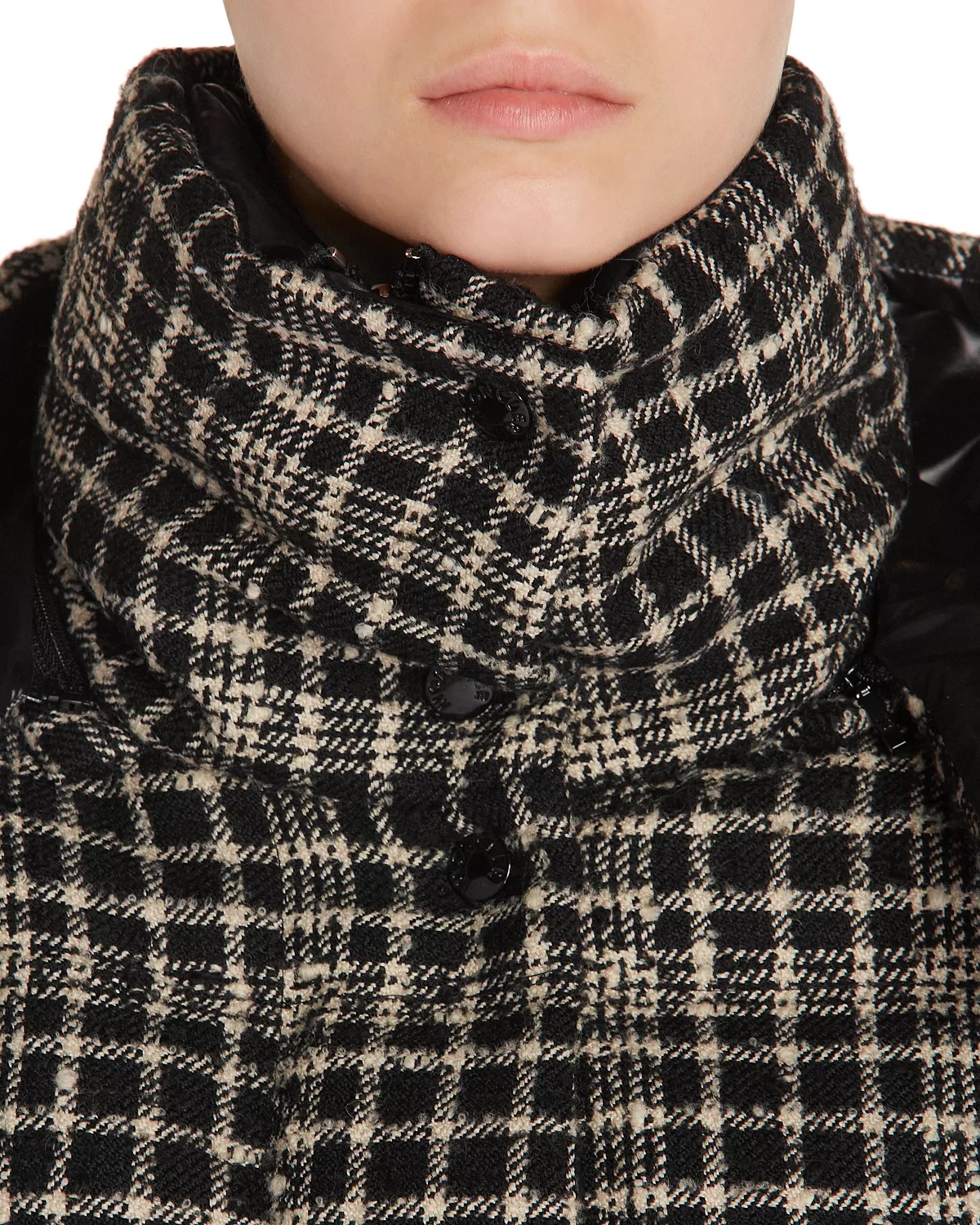 Outrage Hooded Down Jacket - 4