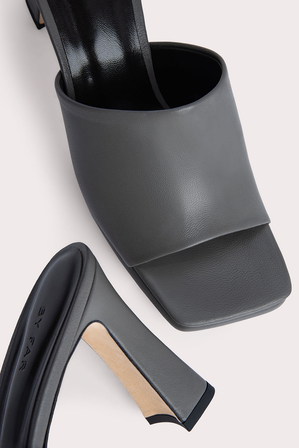 Beliz Cement Nappa Leather - 4