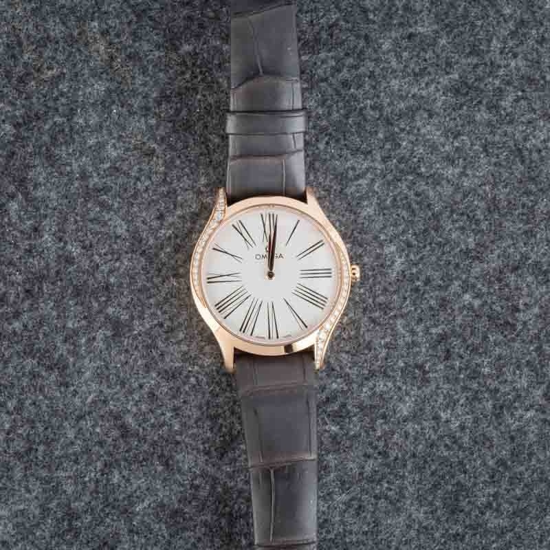 Omega De Ville Tresor 36MM Sedna Gold - 6