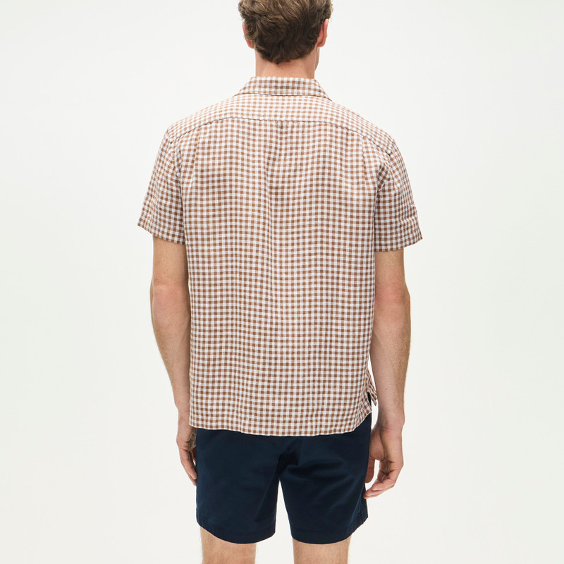 Short-sleeve linen camp-collar shirt in gingham 4
