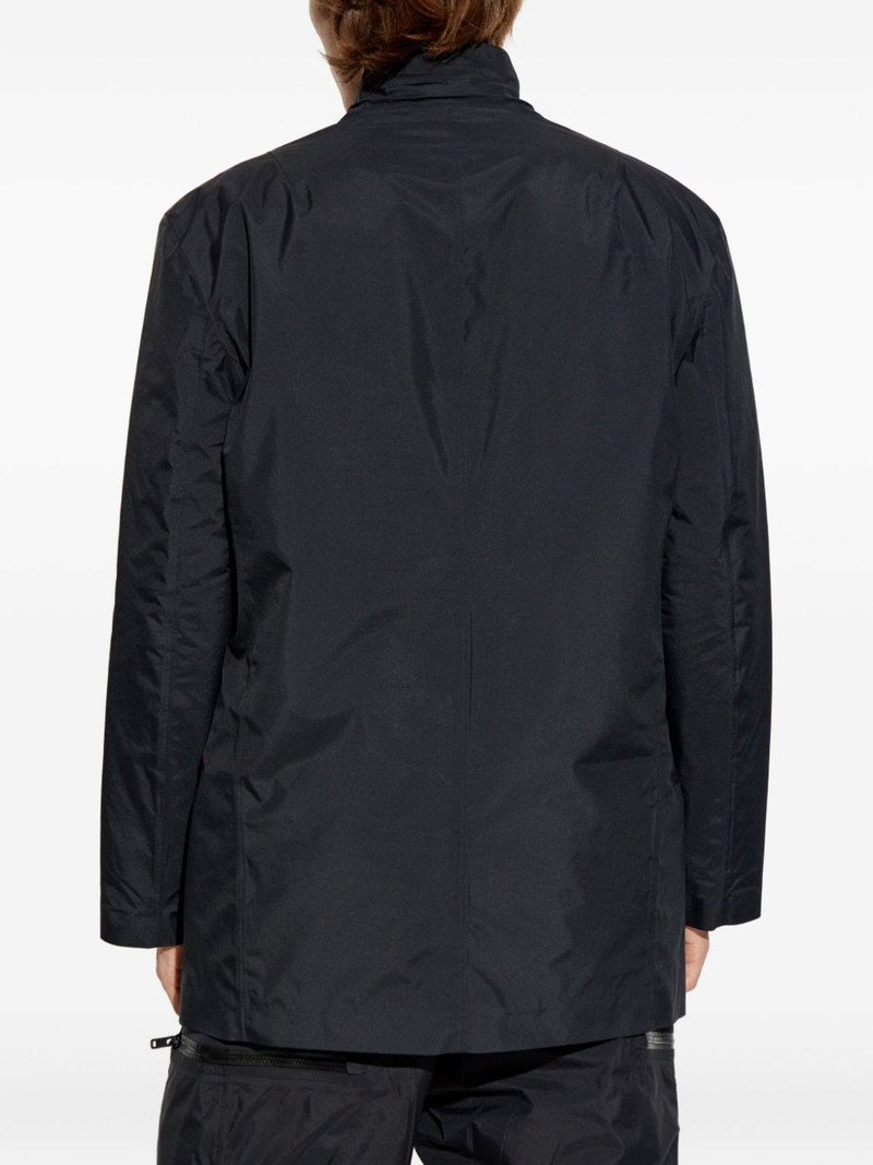 button-fastening shirt jacket 4