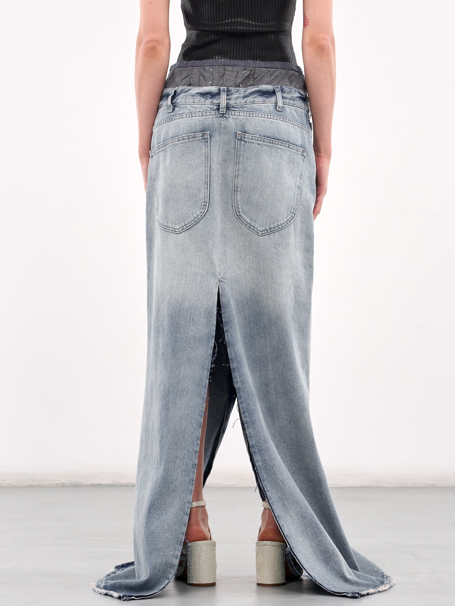 Anonymity Of The Lining Skirt - 3