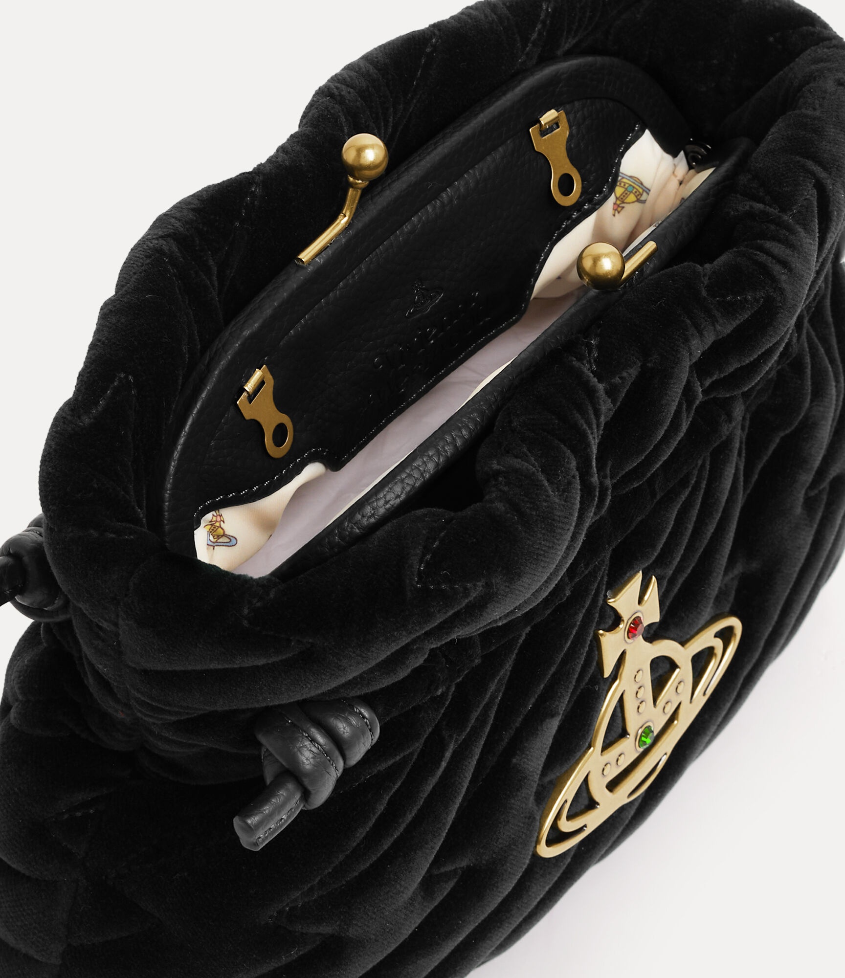 Vivienne Westwood(送料関税込み) EVA SMALL CLUTCH BAG Vivienne Westwood 'eva Small' Clutch Bag | italist