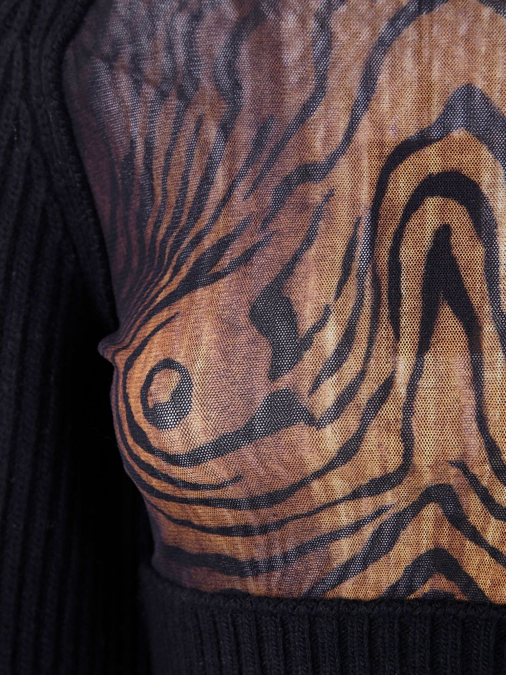 wood-print wool top - 3