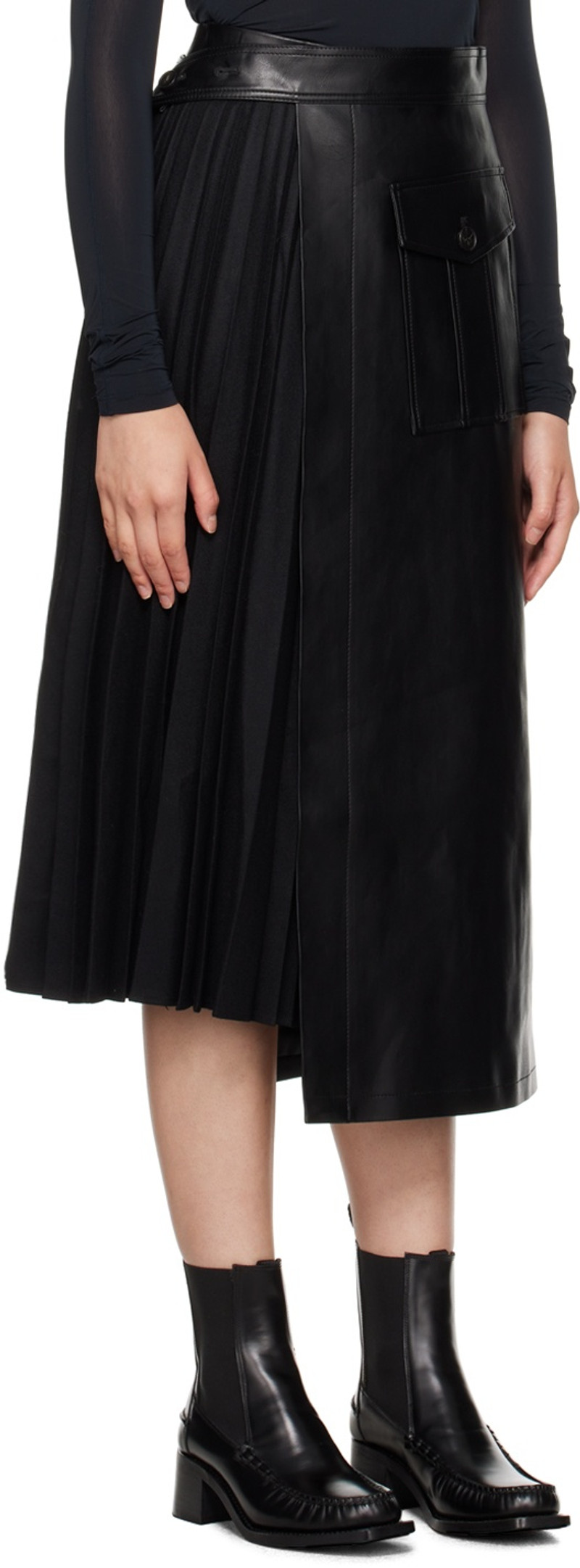 LVIR Black Pleated Faux-Leather Midi Skirt outlook