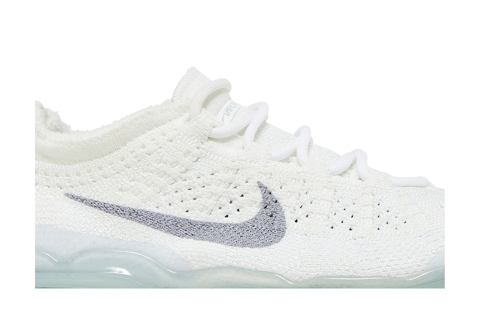 Wmns Air VaporMax 2023 Flyknit 'Pure Platinum' - 2