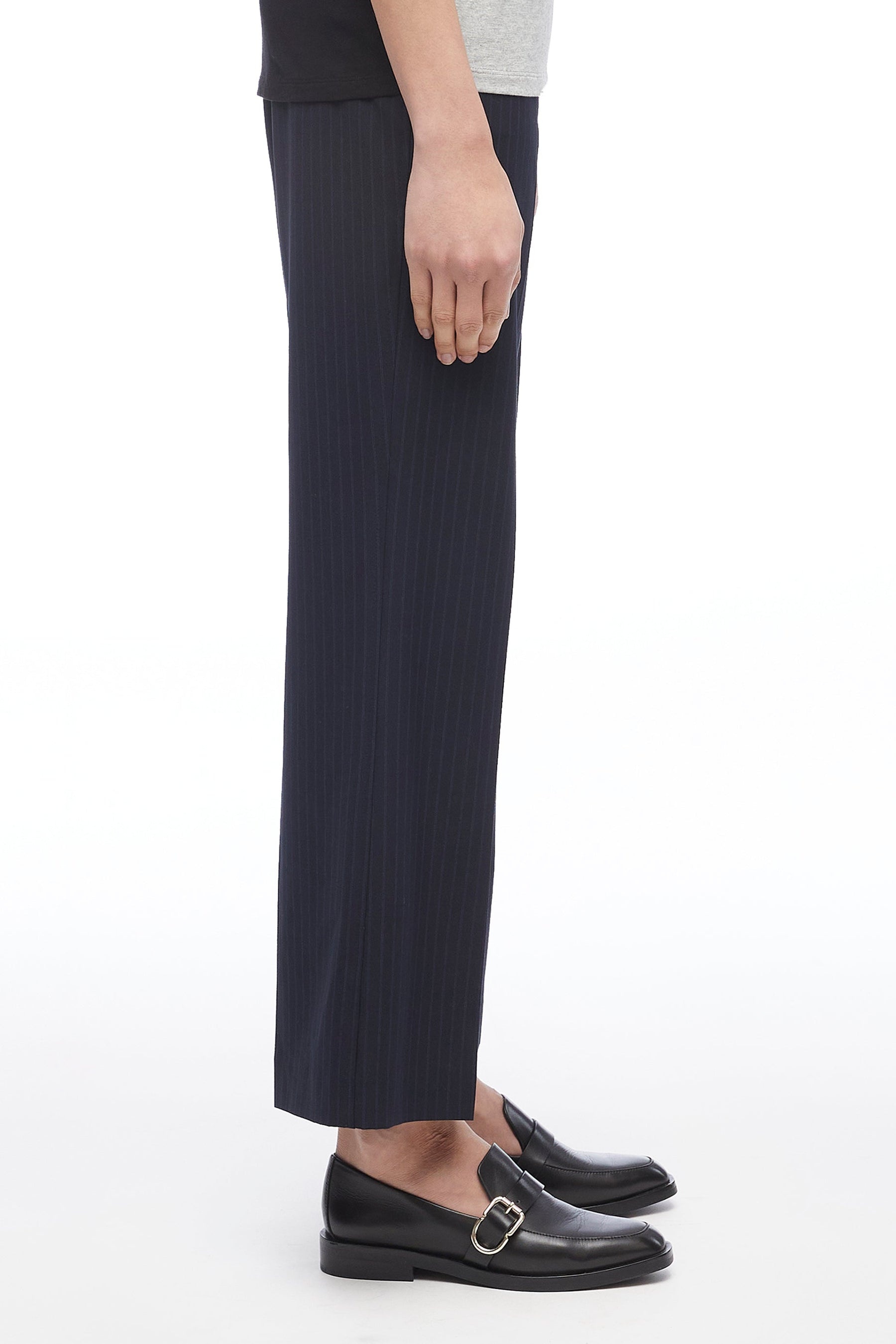 Tailored Cropped Kick Flare Trouser - 3