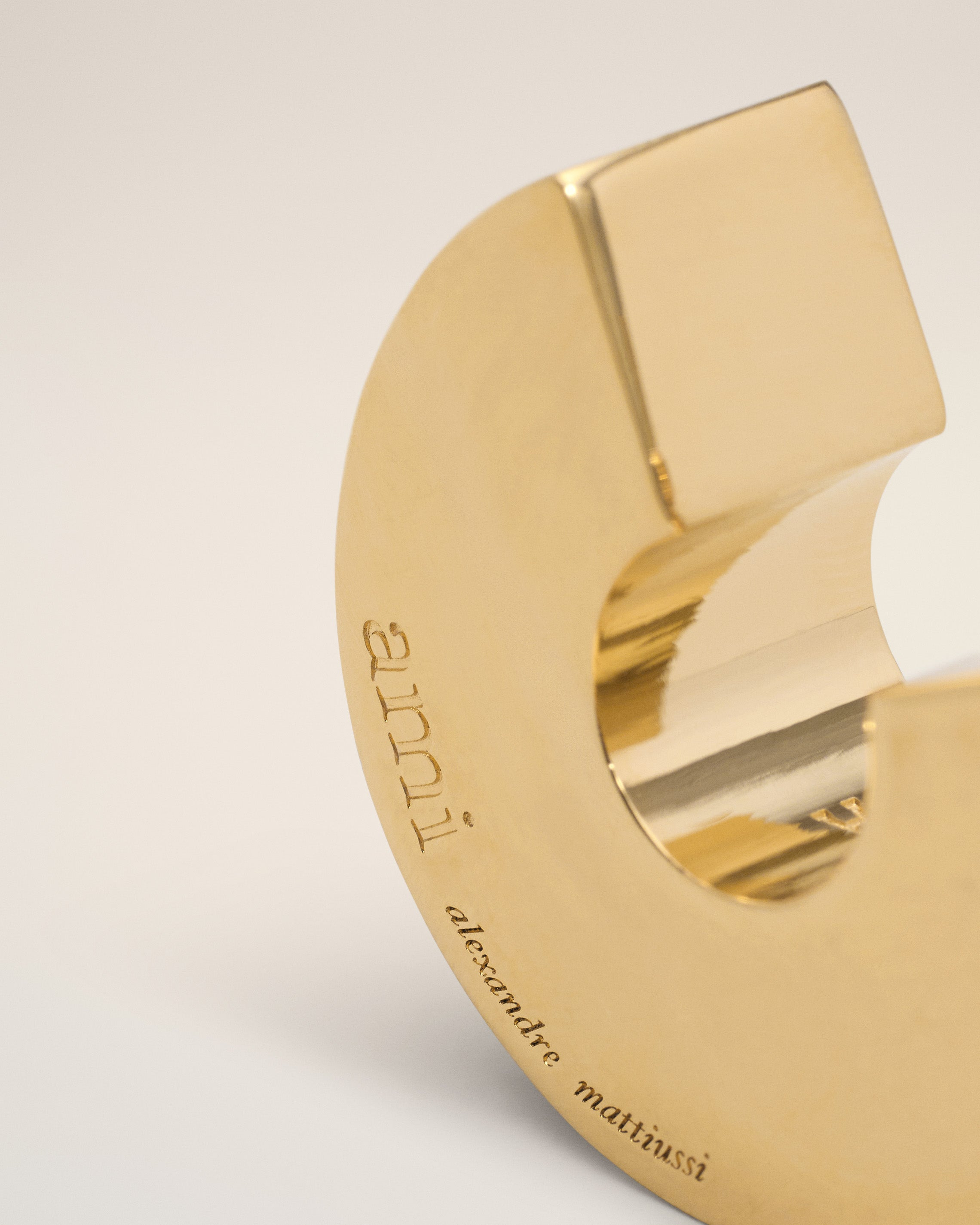 BLACK BRASS RIVAGE HOOPS - 4