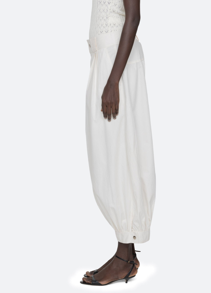 Lois Pants 4